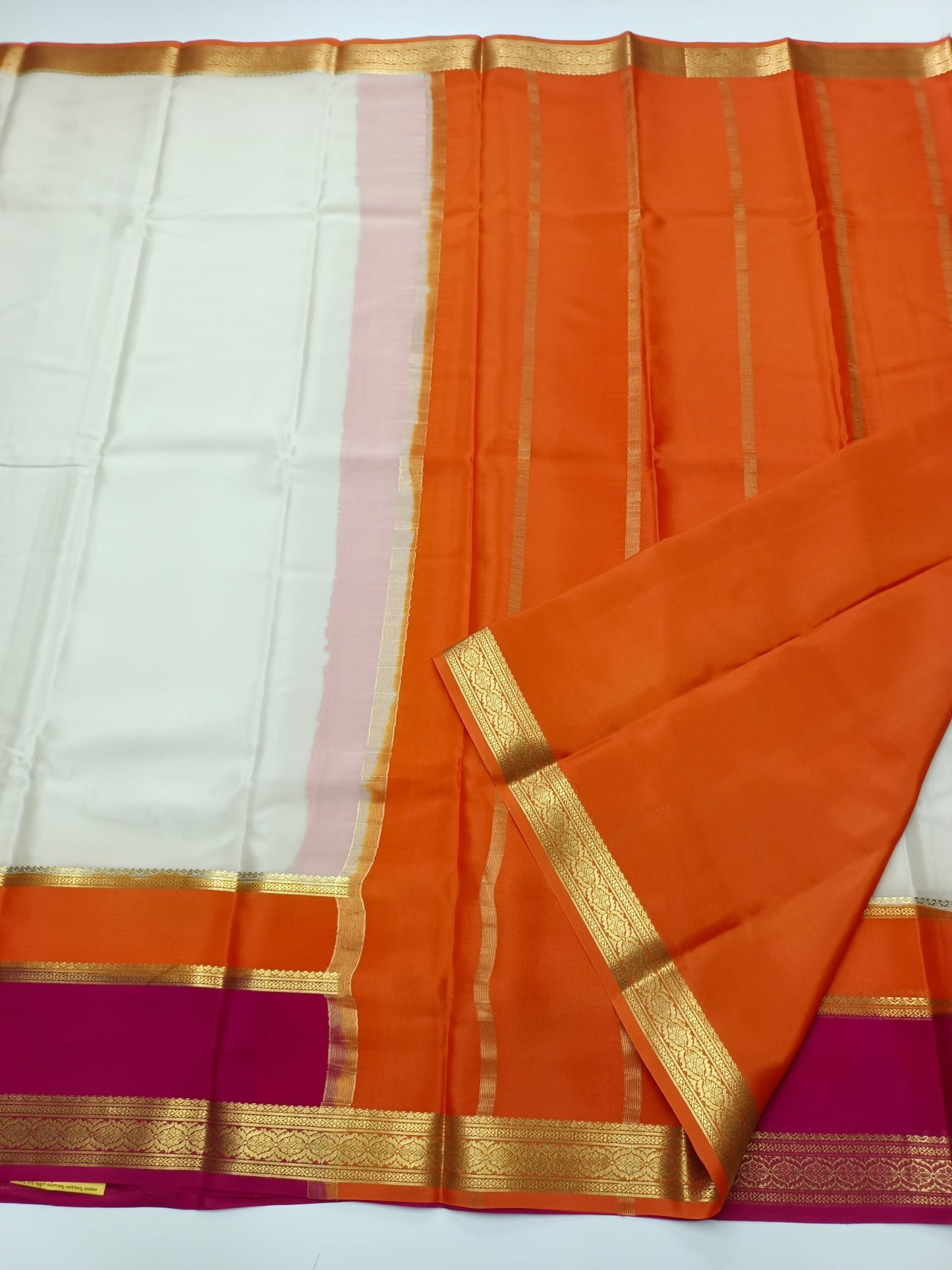 PURE CREPE SILK SAREE - B S CHANNABASAPPA & SONS