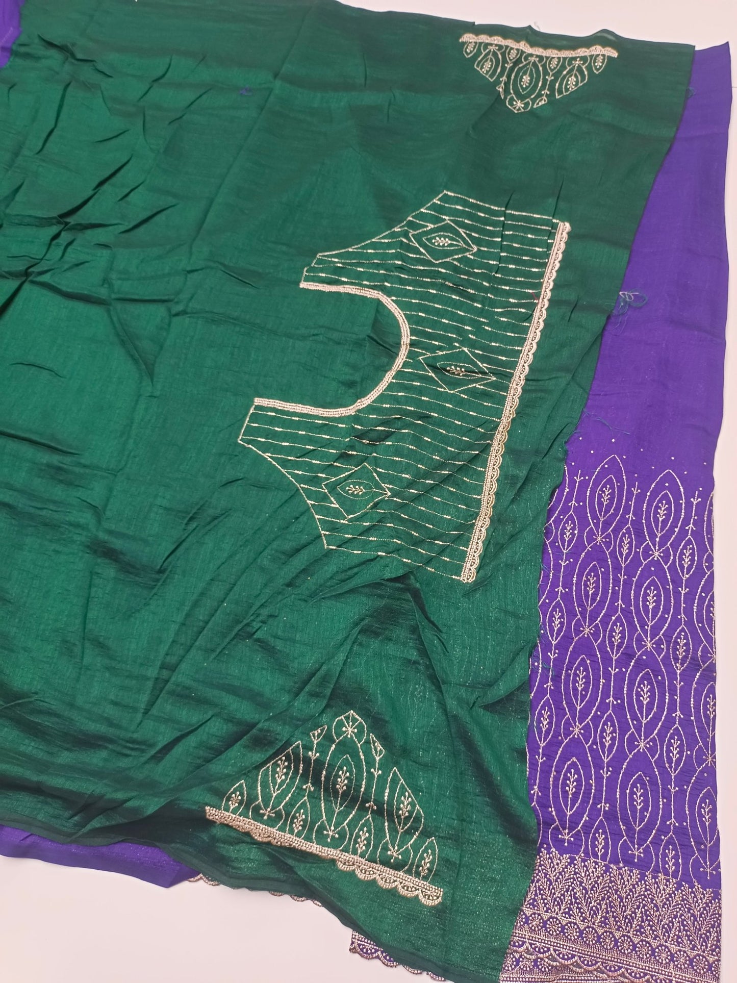 FANCY EMBROIDERY SAREE - B S CHANNABASAPPA & SONS