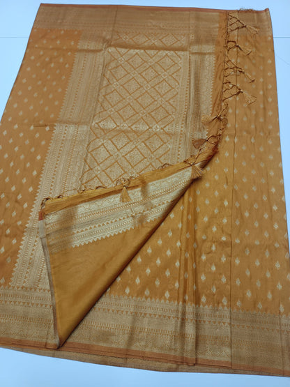 FANCY SOFT SILK SAREE - B S CHANNABASAPPA & SONS