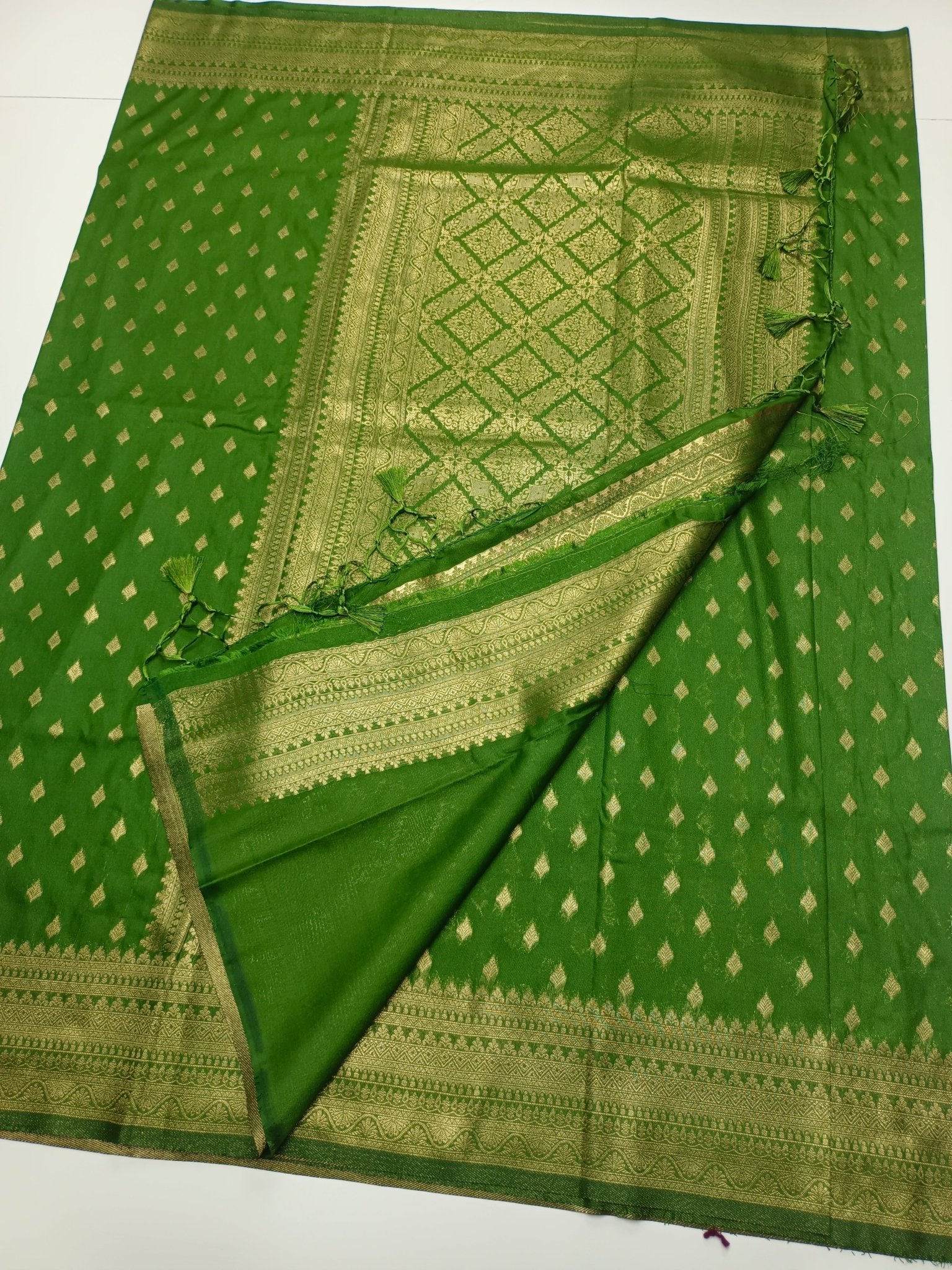 FANCY SOFT SILK SAREE - B S CHANNABASAPPA & SONS