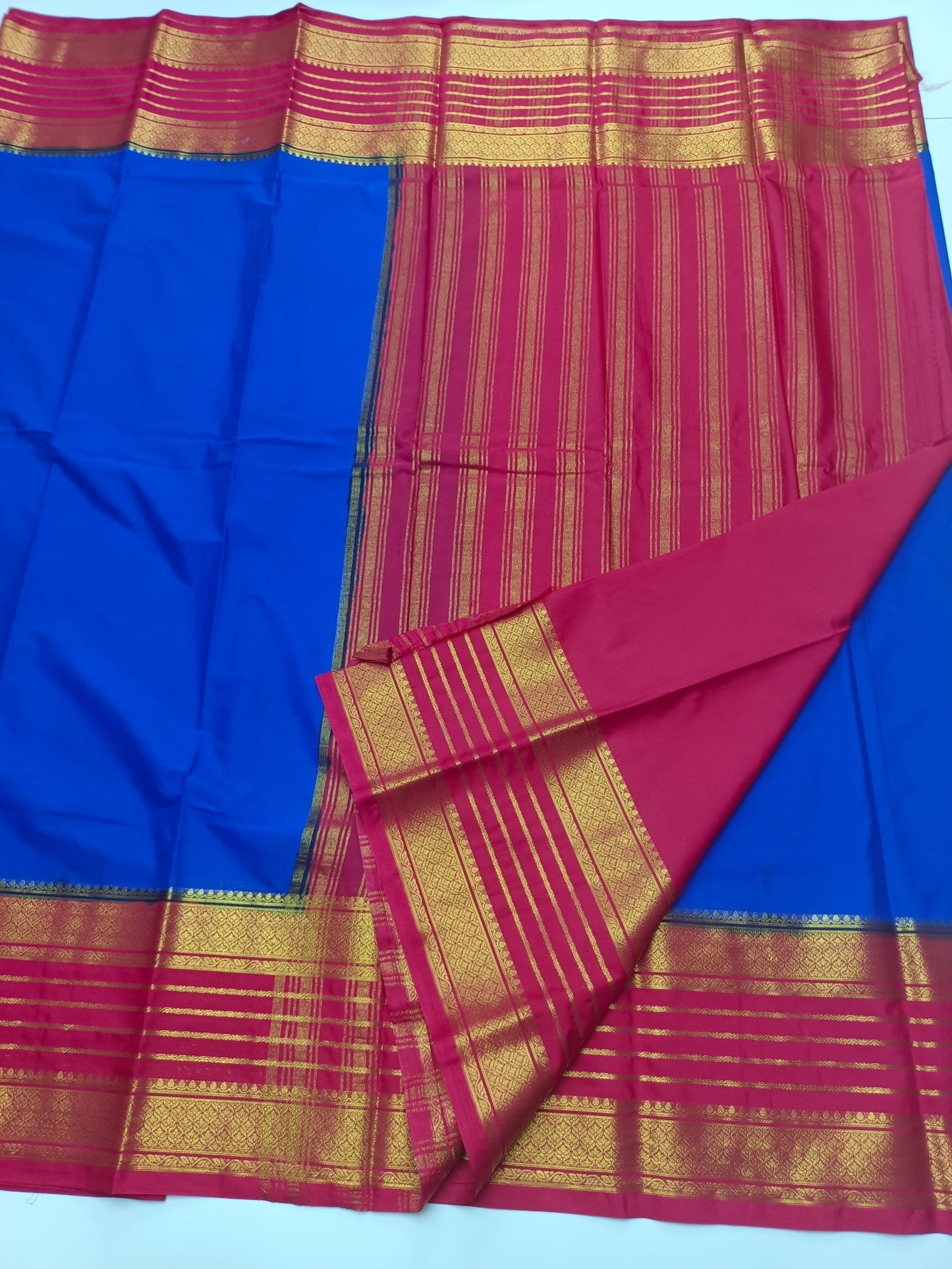 ART CREPE SILK SAREE - B S CHANNABASAPPA & SONS
