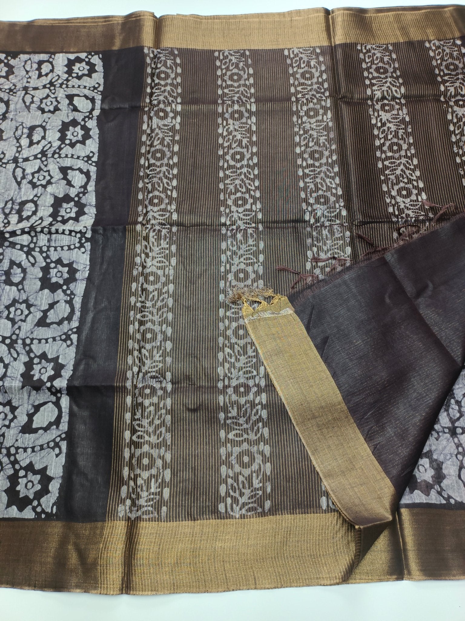BHAGALPURI COTTON SAREE - B S CHANNABASAPPA & SONS