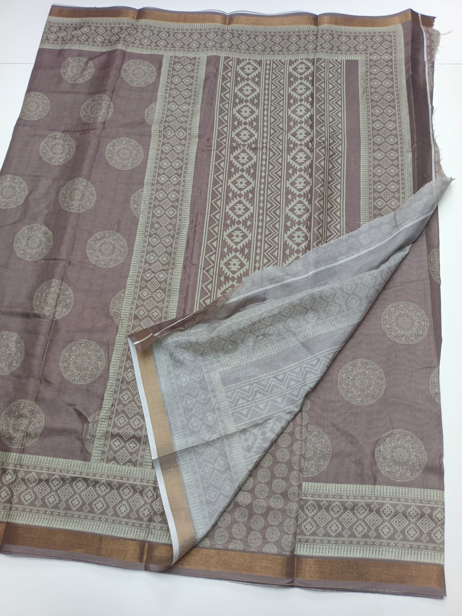 FANCY DOLA SILK SAREE - B S CHANNABASAPPA & SONS