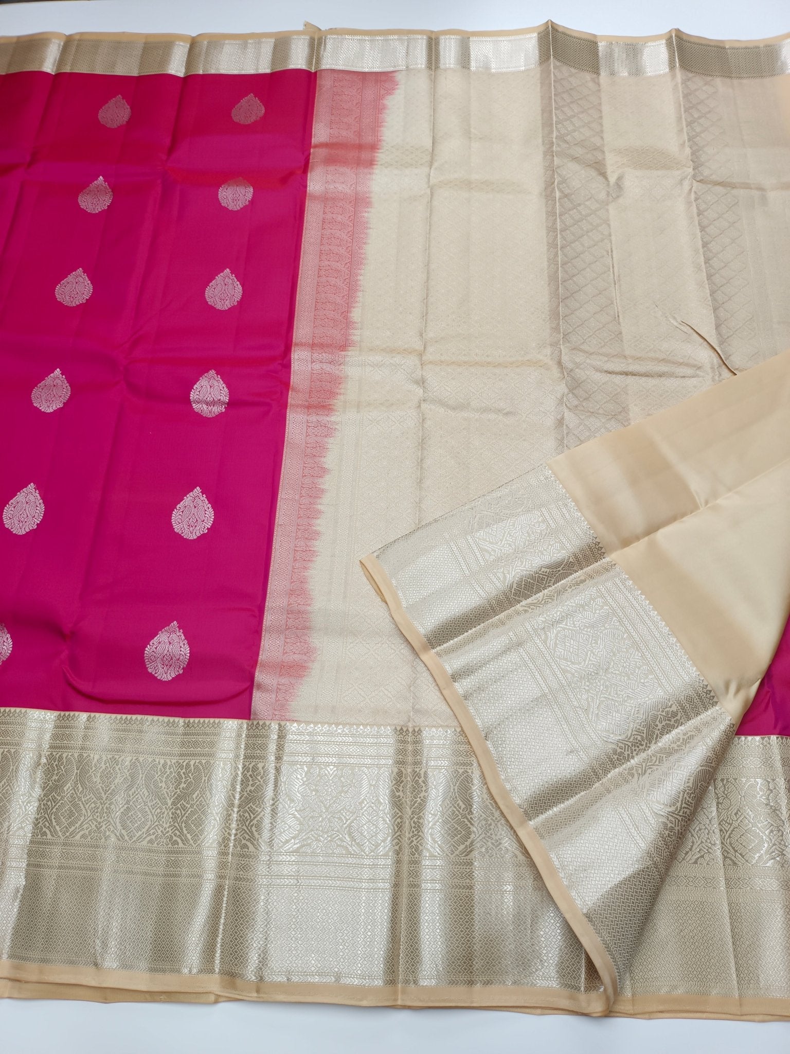 KANCHIPURAM PURE SILK SAREE - B S CHANNABASAPPA & SONS