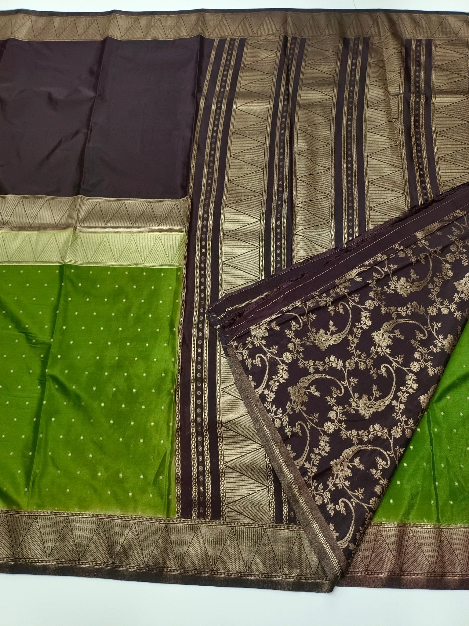 2D SEMI CREPE SILK SAREE - B S CHANNABASAPPA & SONS