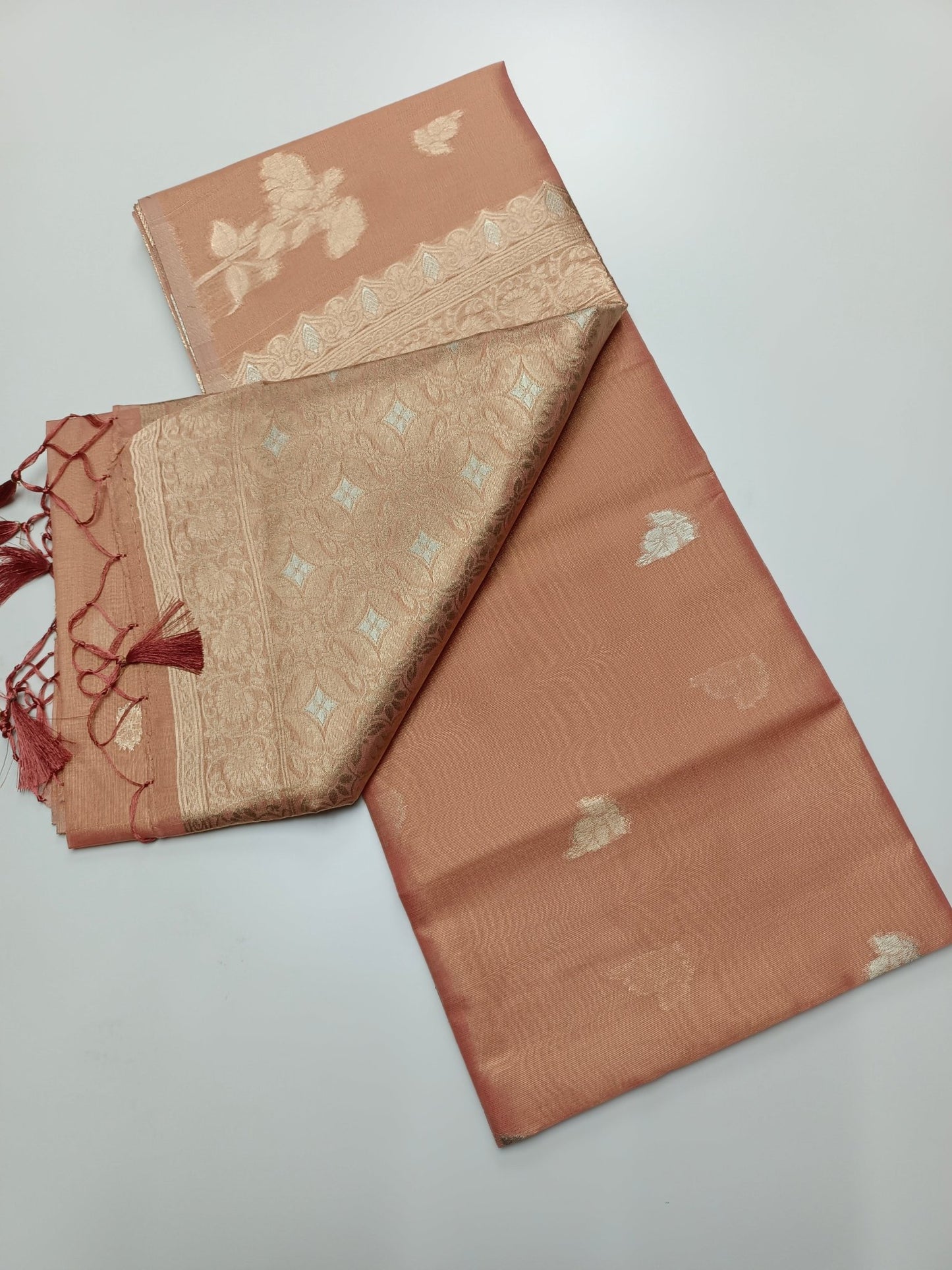 TISSUE COTTON SAREE - B S CHANNABASAPPA & SONS