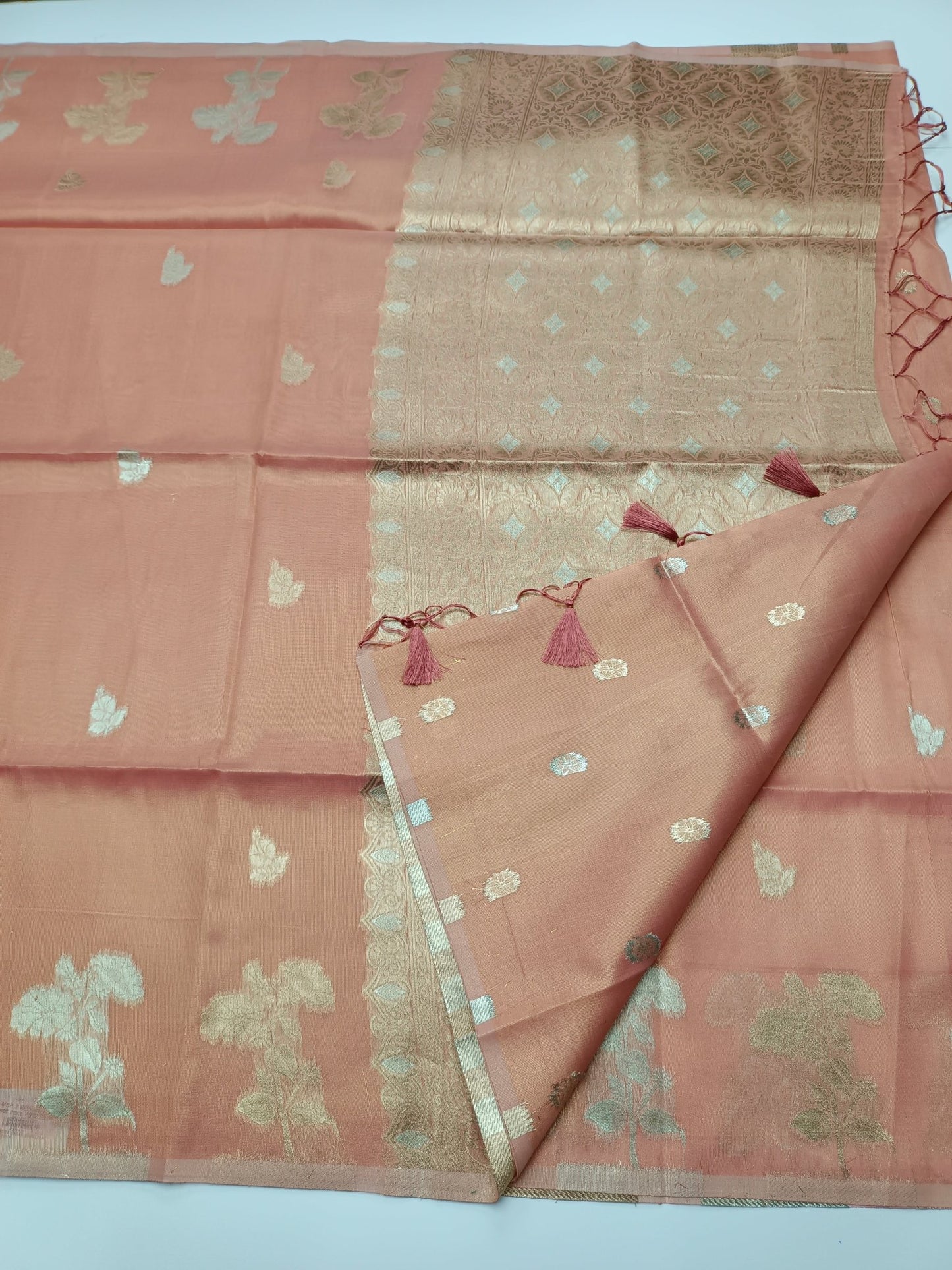 TISSUE COTTON SAREE - B S CHANNABASAPPA & SONS