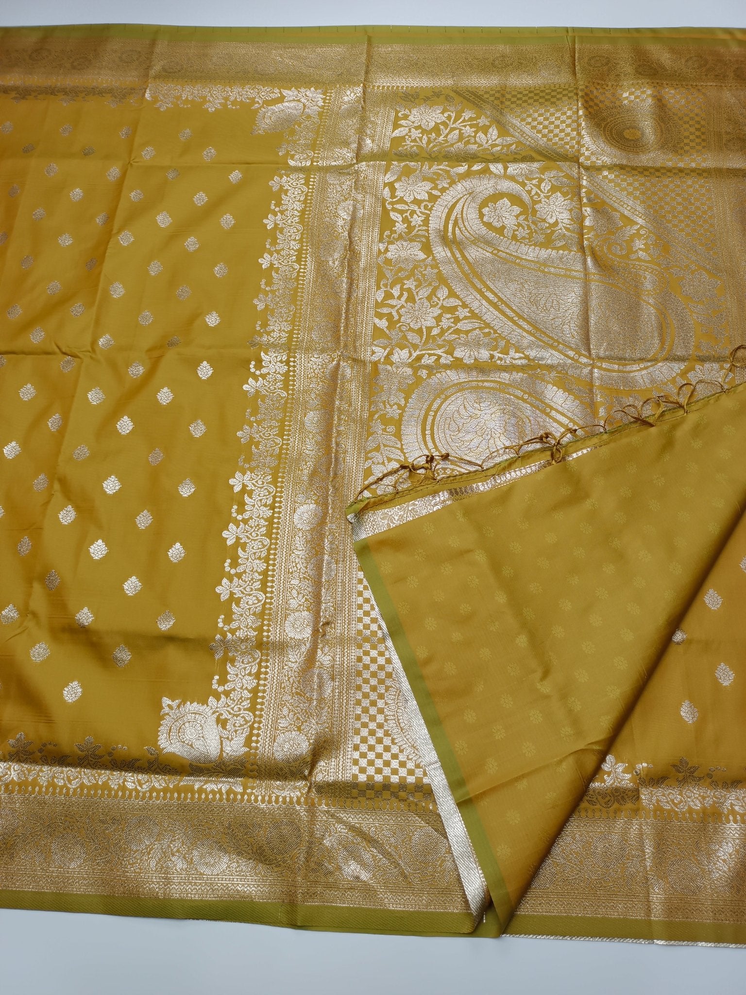 FANCY SOFT SILK SAREE - B S CHANNABASAPPA & SONS