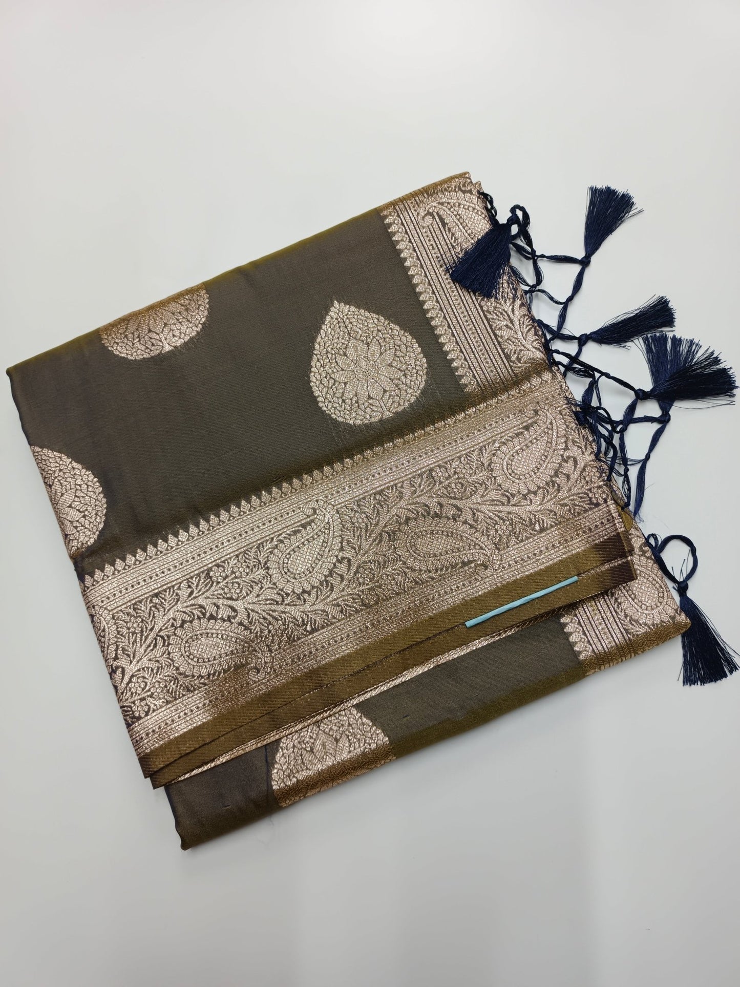 FANCY SOFT SILK SAREE - B S CHANNABASAPPA & SONS