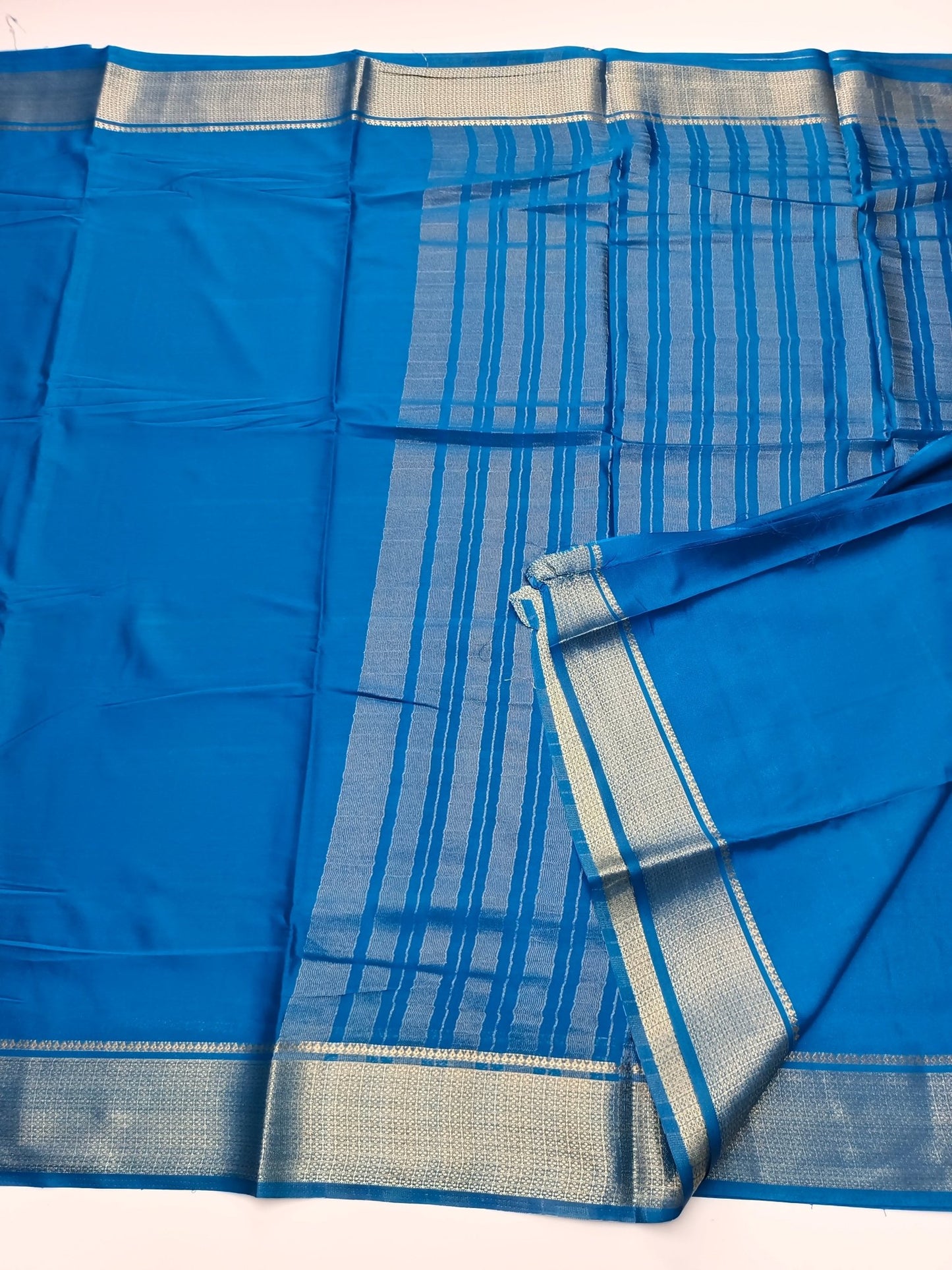 SEMI CREPE SILK SAREE - B S CHANNABASAPPA & SONS