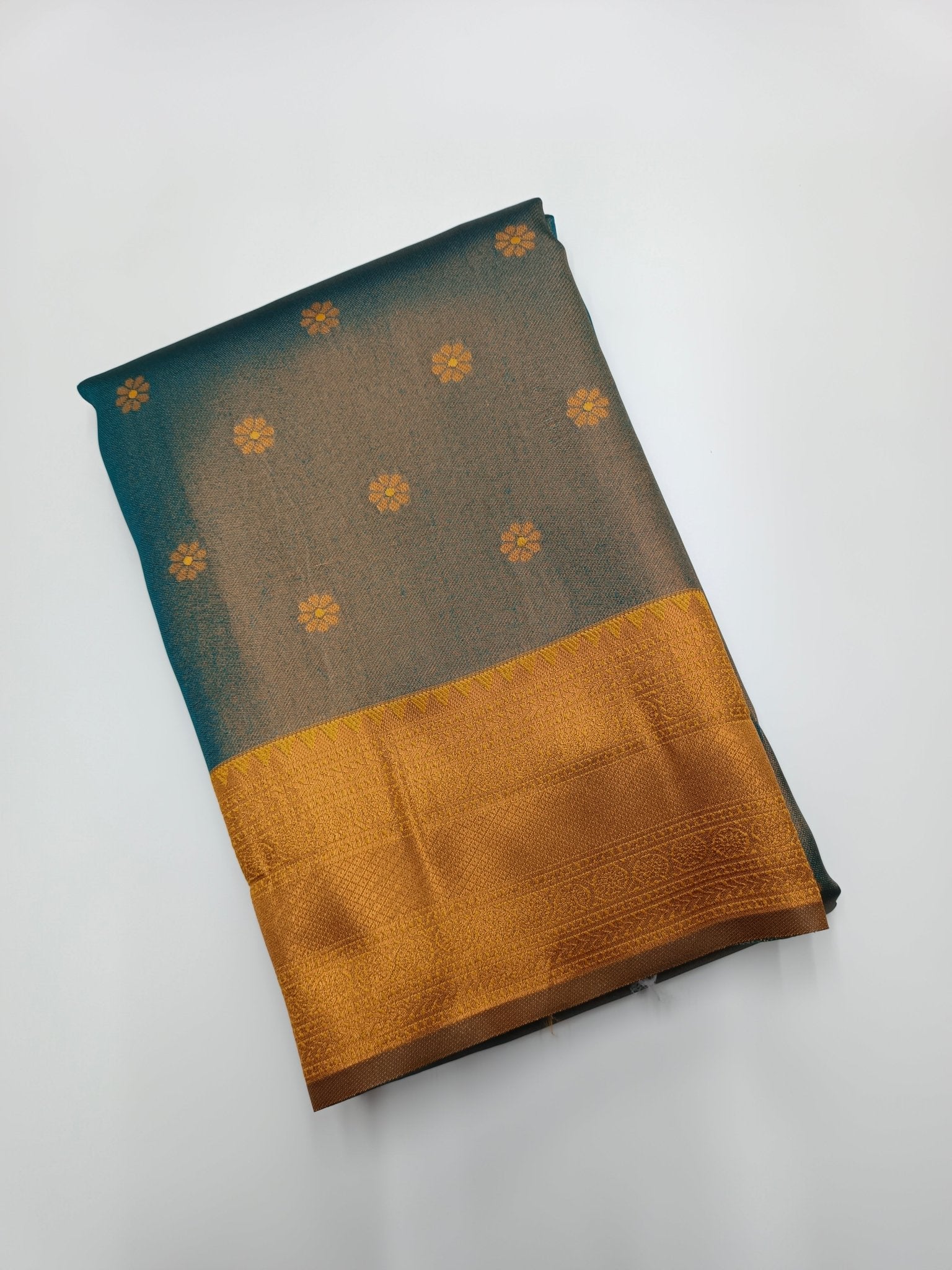 FANCY BROCADE SAREE - B S CHANNABASAPPA & SONS