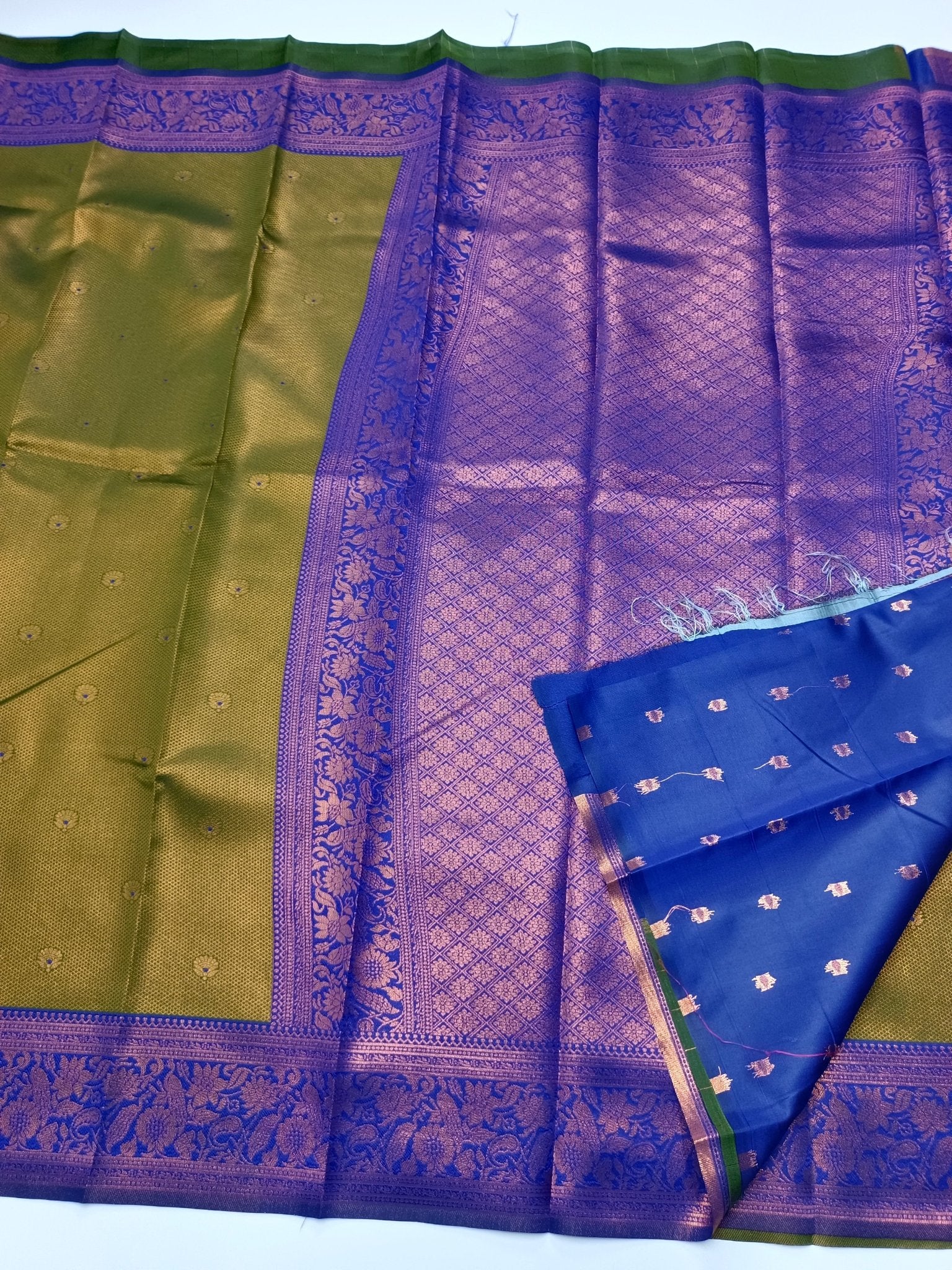 FANCY BROCADE SAREE - B S CHANNABASAPPA & SONS