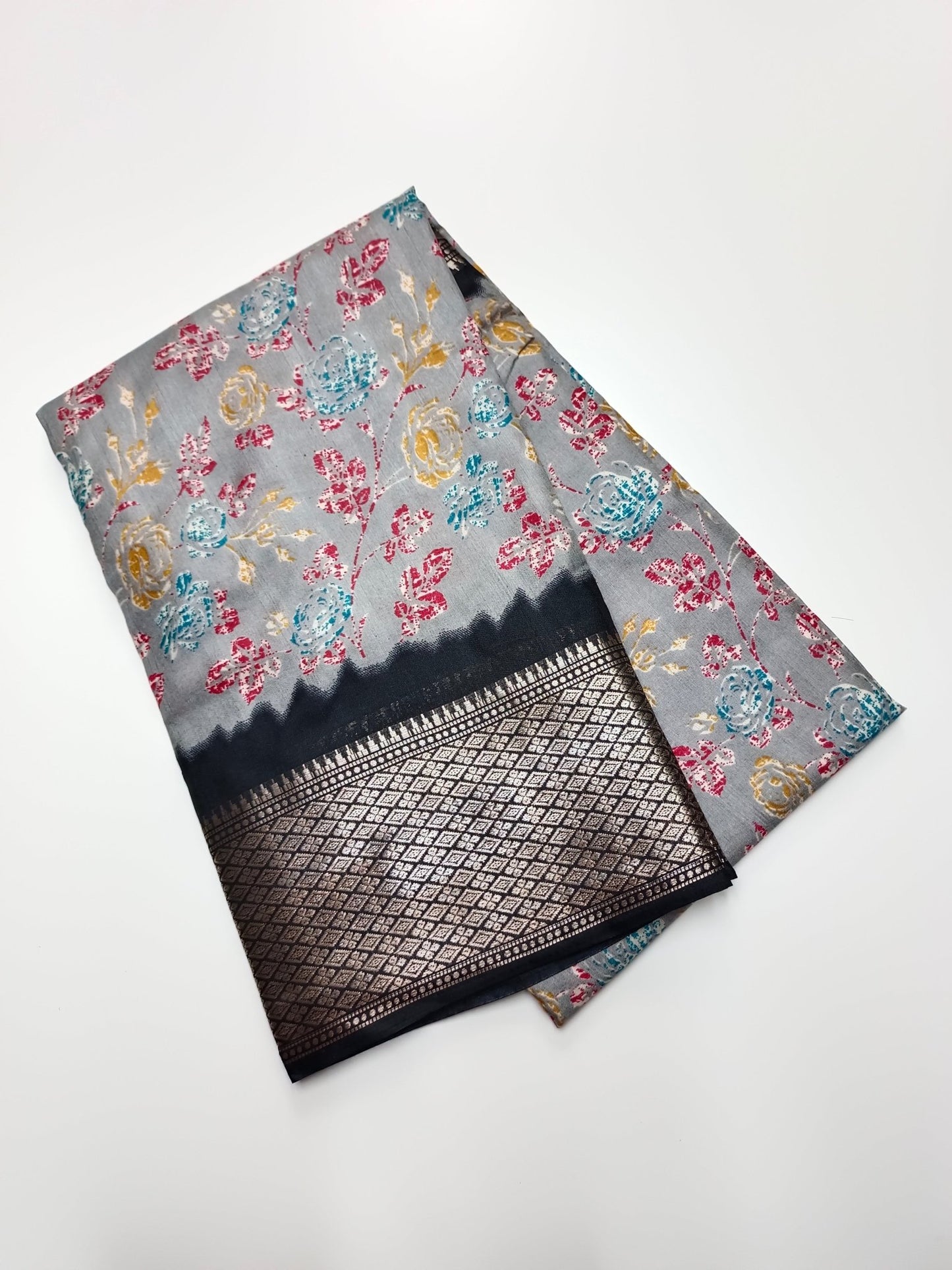 FANCY DOLA SILK SAREE - B S CHANNABASAPPA & SONS