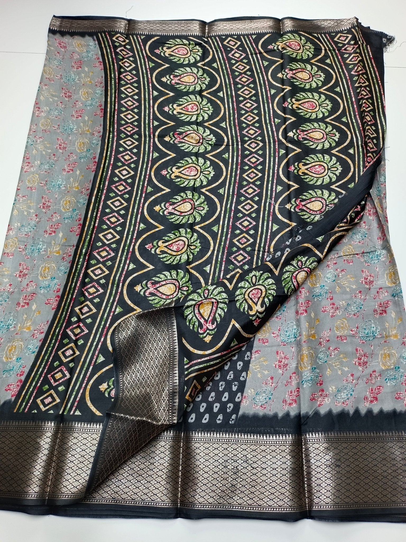 FANCY DOLA SILK SAREE - B S CHANNABASAPPA & SONS