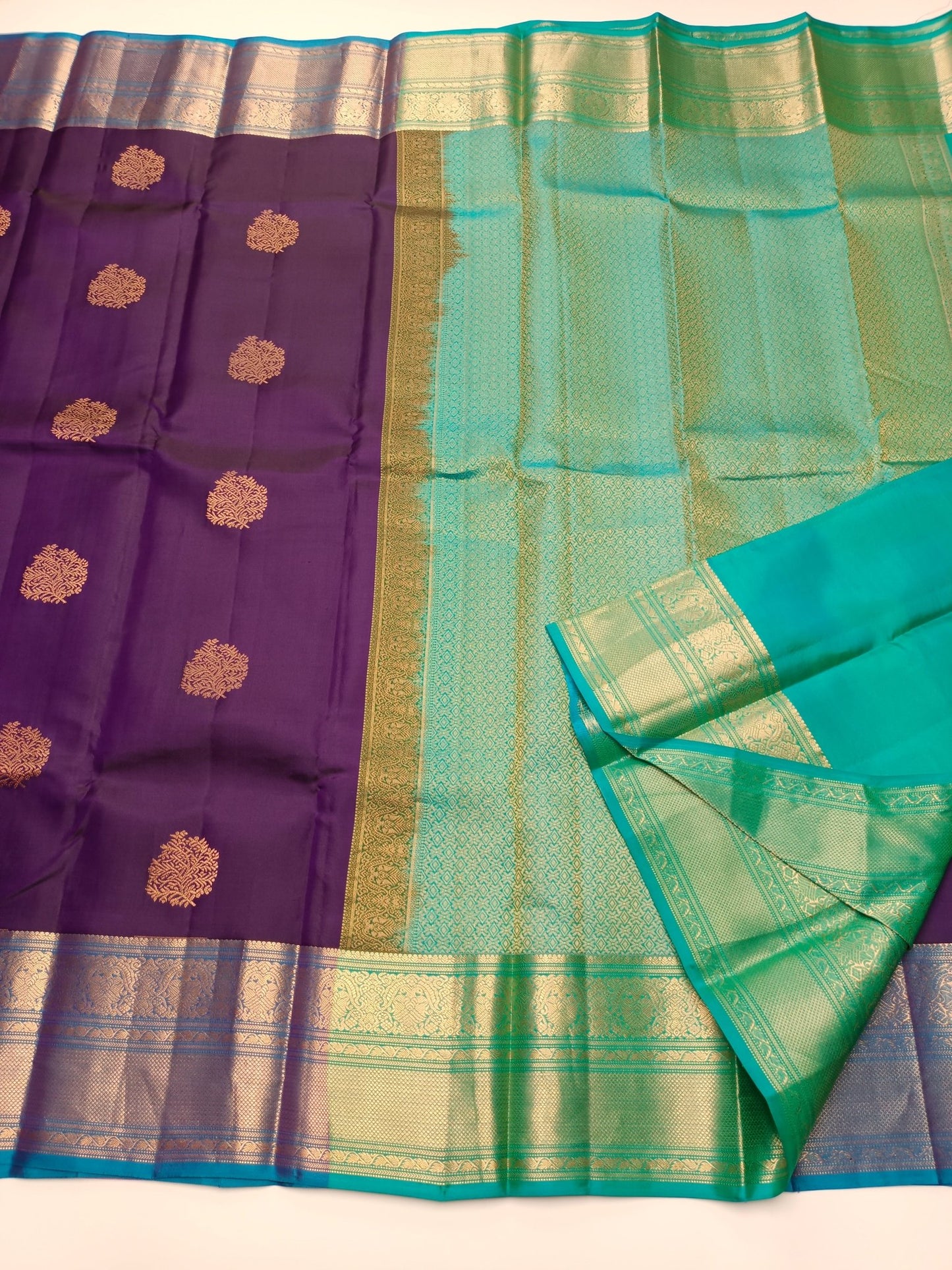 KANCHIPURAM PURE SILK SAREE - B S CHANNABASAPPA & SONS
