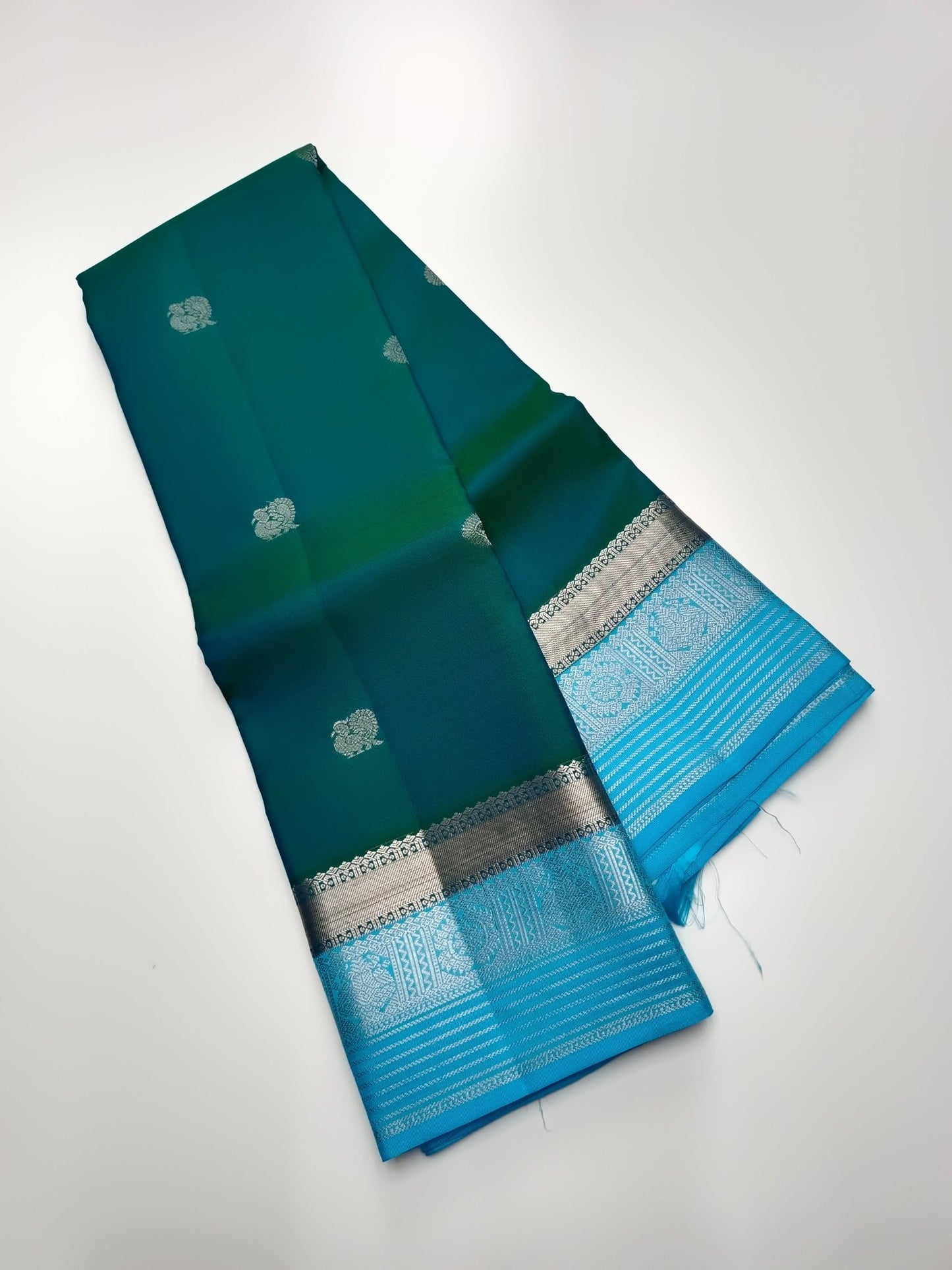 KANCHIPURAM PURE SILK SAREE - B S CHANNABASAPPA & SONS