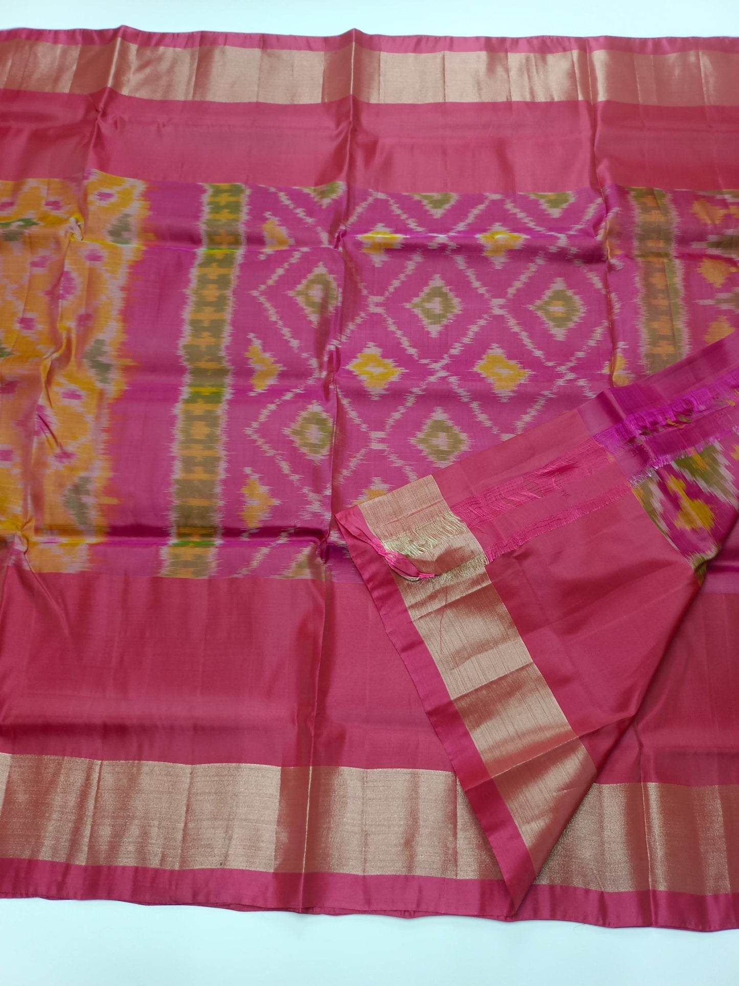 FANCY SOFT SILK SAREE - B S CHANNABASAPPA & SONS