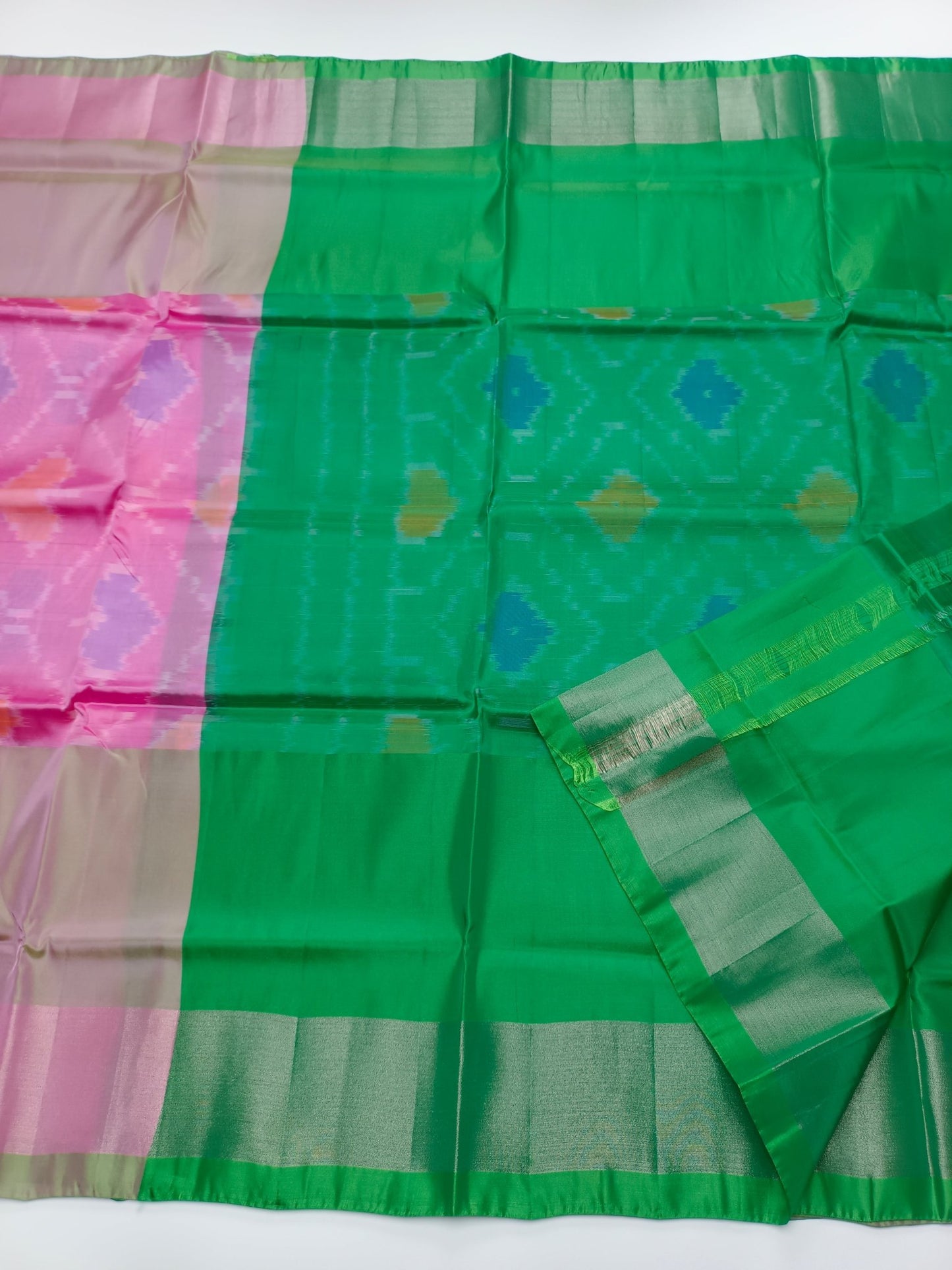 FANCY SOFT SILK SAREE - B S CHANNABASAPPA & SONS