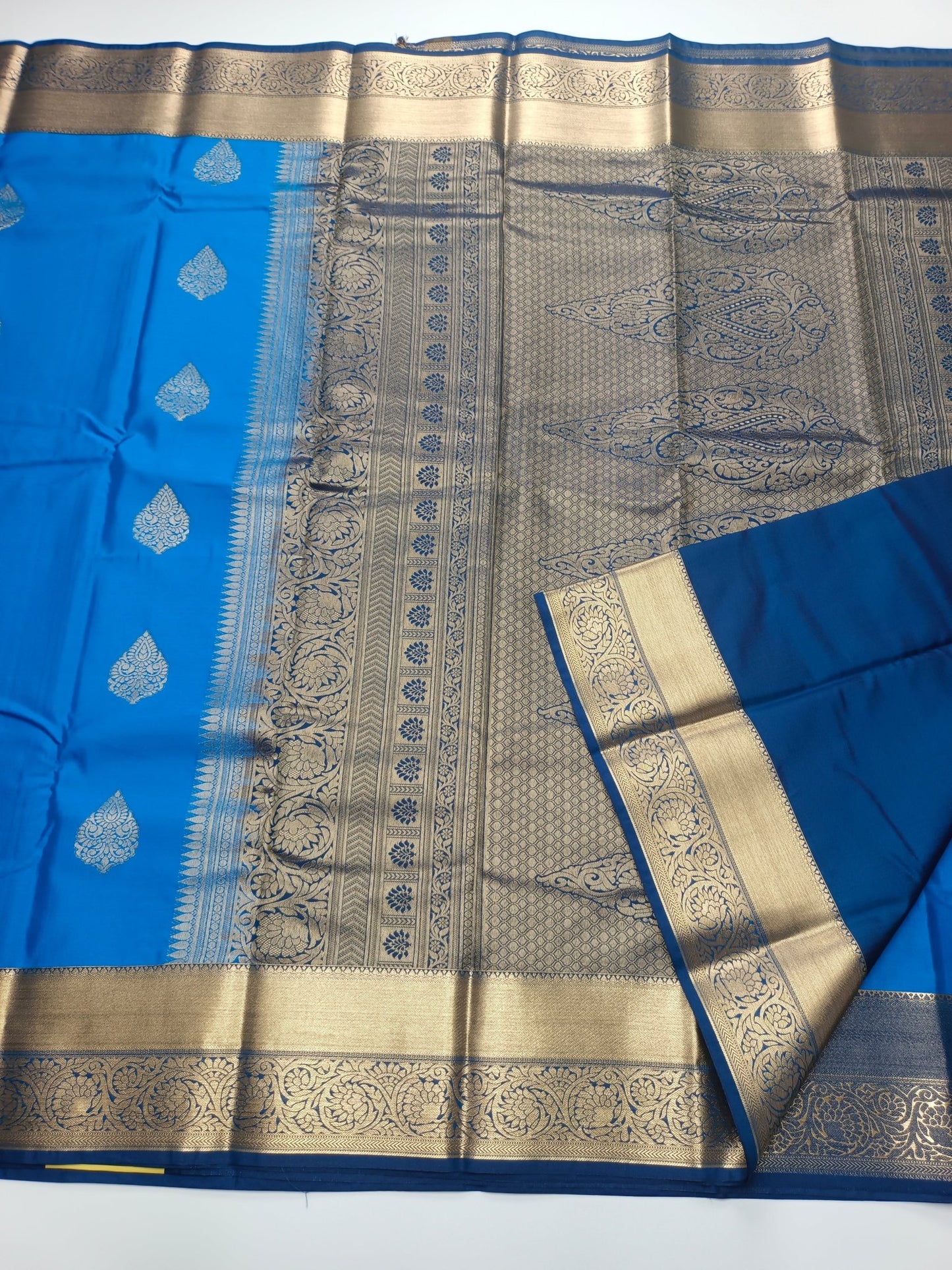 KANCHIPURAM SEMI SILK SAREE - B S CHANNABASAPPA & SONS