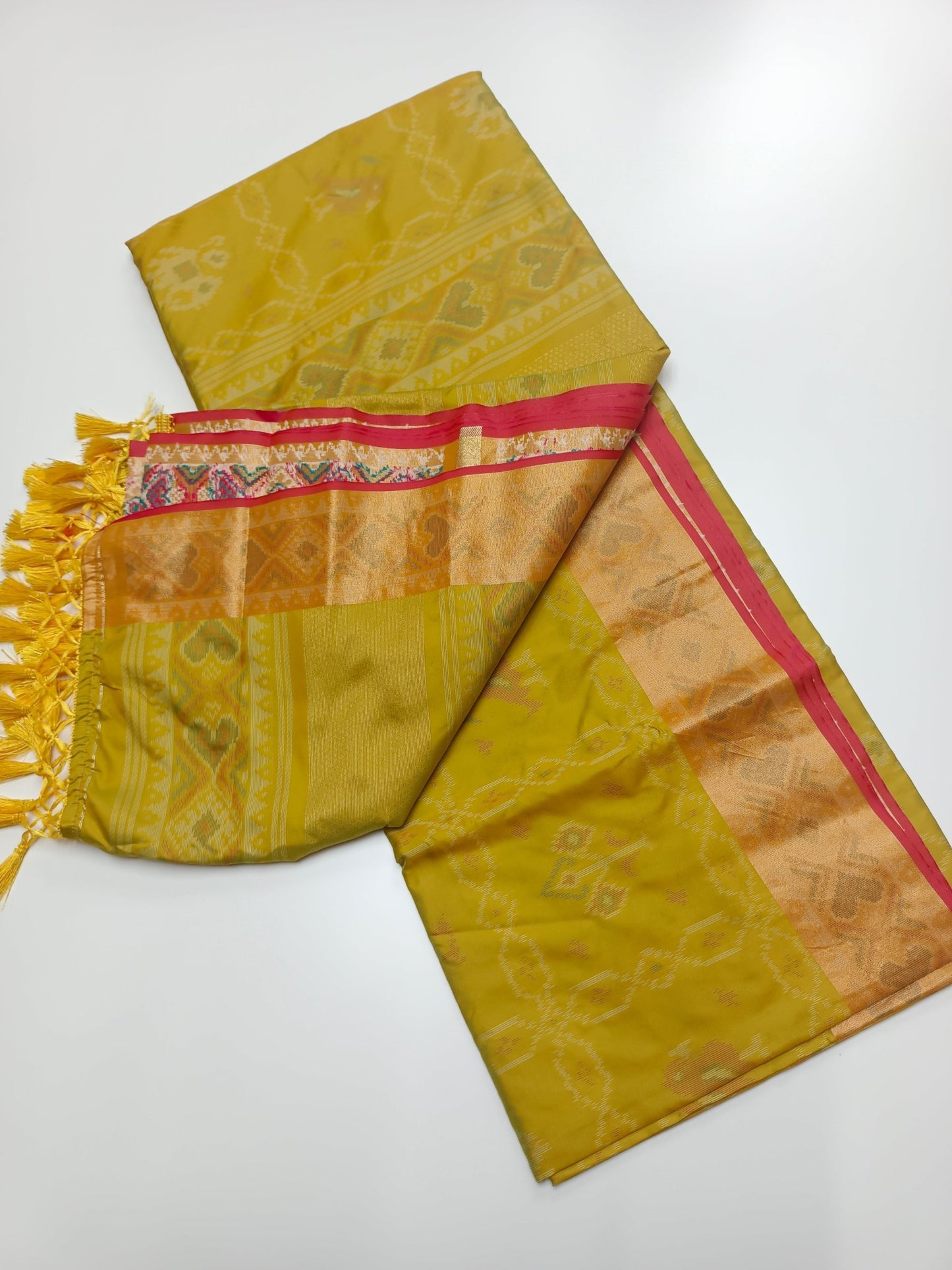 FANCY SOFT SILK SAREE (SPECIAL 20 % DISCOUNT) - B S CHANNABASAPPA & SONS