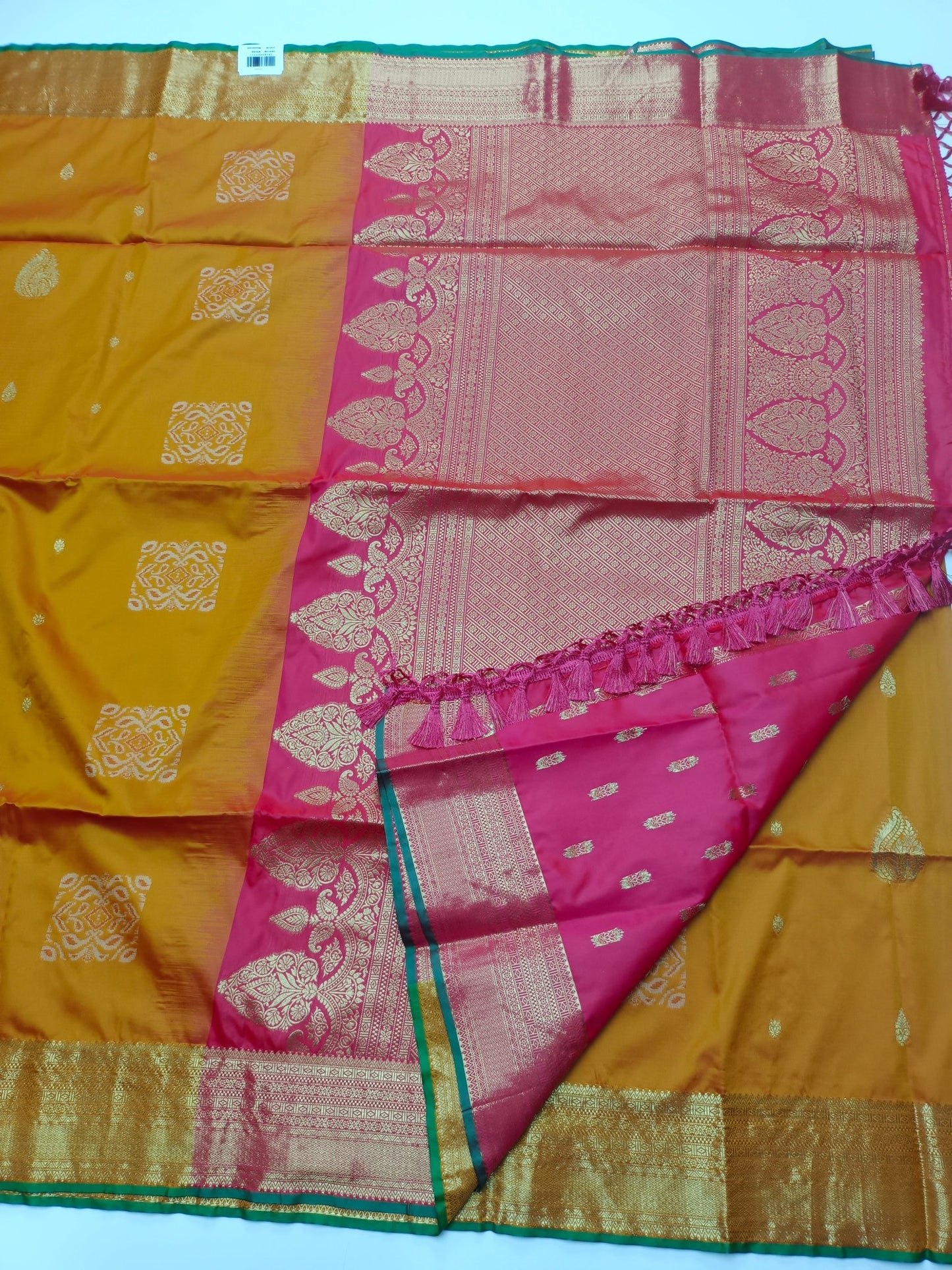 FANCY SOFT SILK SAREE (SPECIAL 20 % DISCOUNT) - B S CHANNABASAPPA & SONS