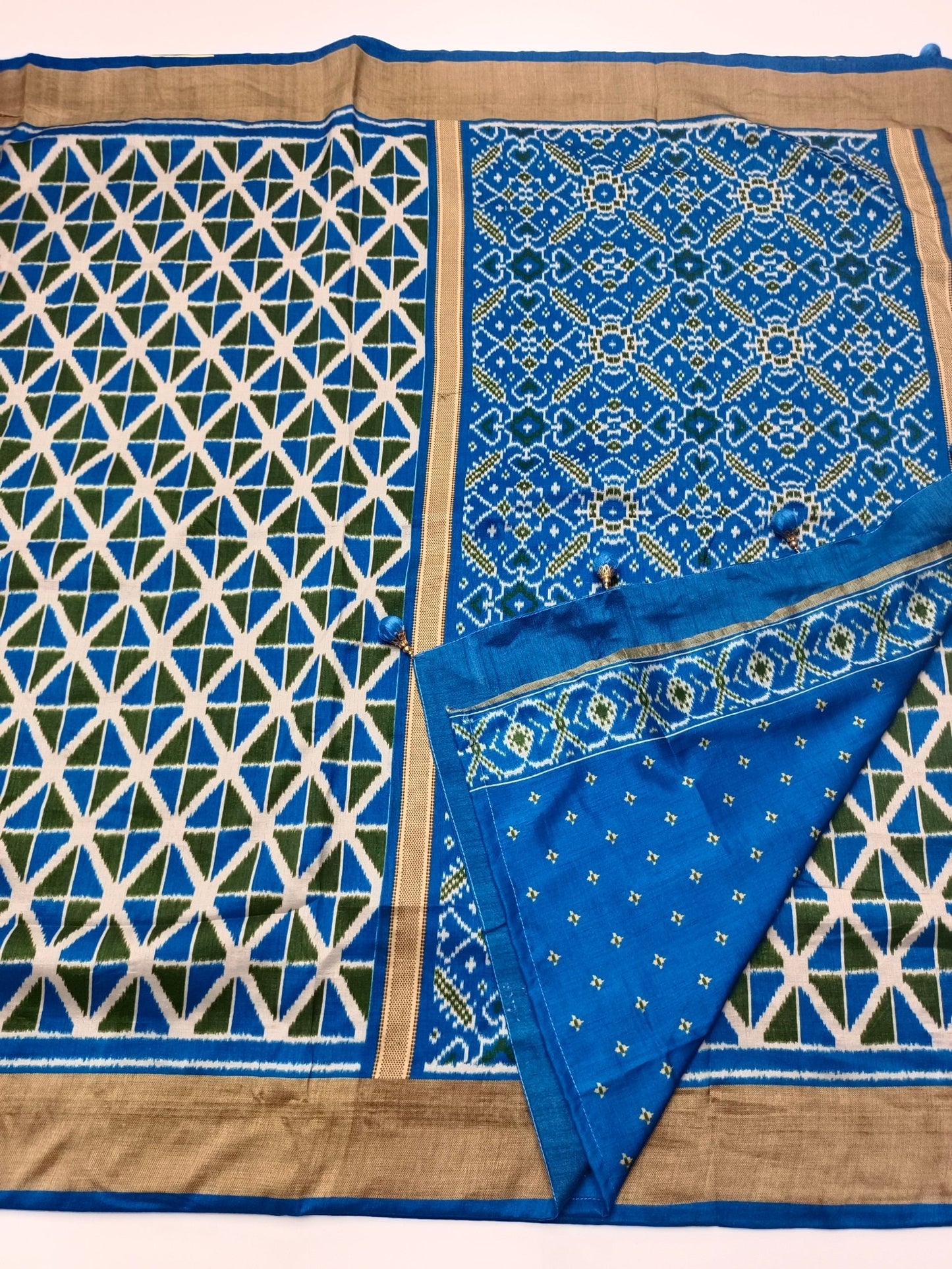 FANCY PATOLA DOLA SILK SAREE - B S CHANNABASAPPA & SONS