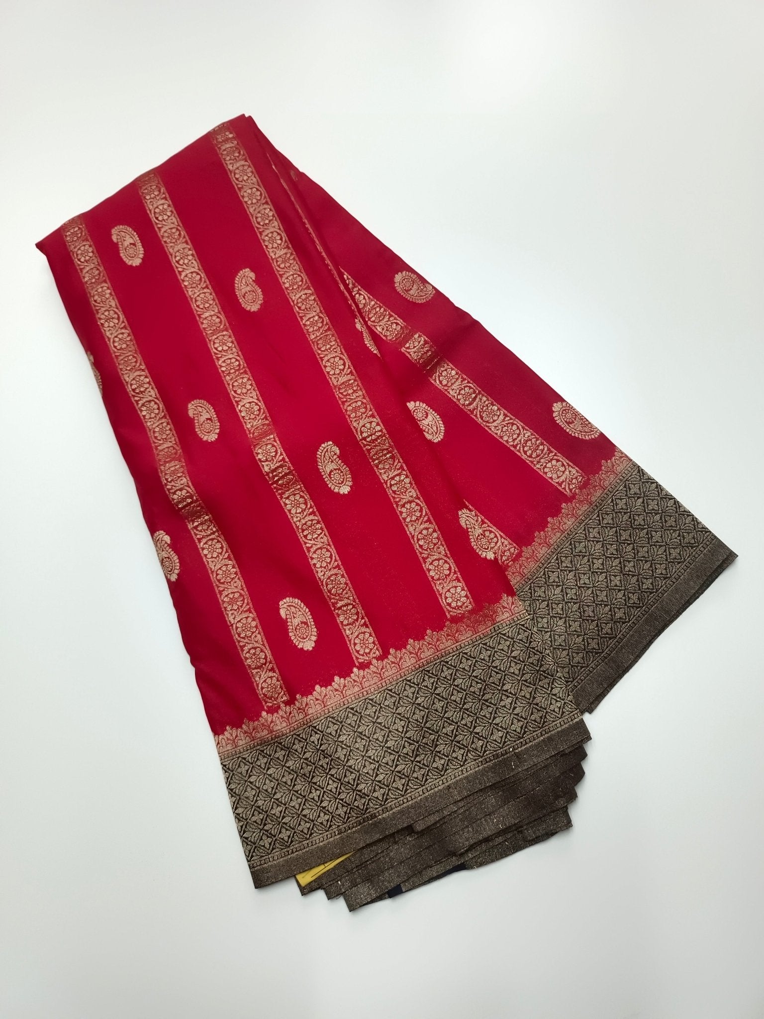 SEMI CREPE SILK SAREE (SPECIAL 20% DISCOUNT) - B S CHANNABASAPPA & SONS