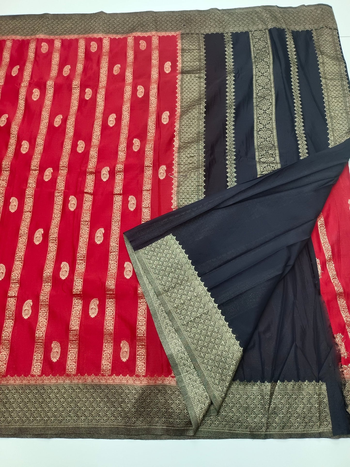 SEMI CREPE SILK SAREE (SPECIAL 20% DISCOUNT) - B S CHANNABASAPPA & SONS