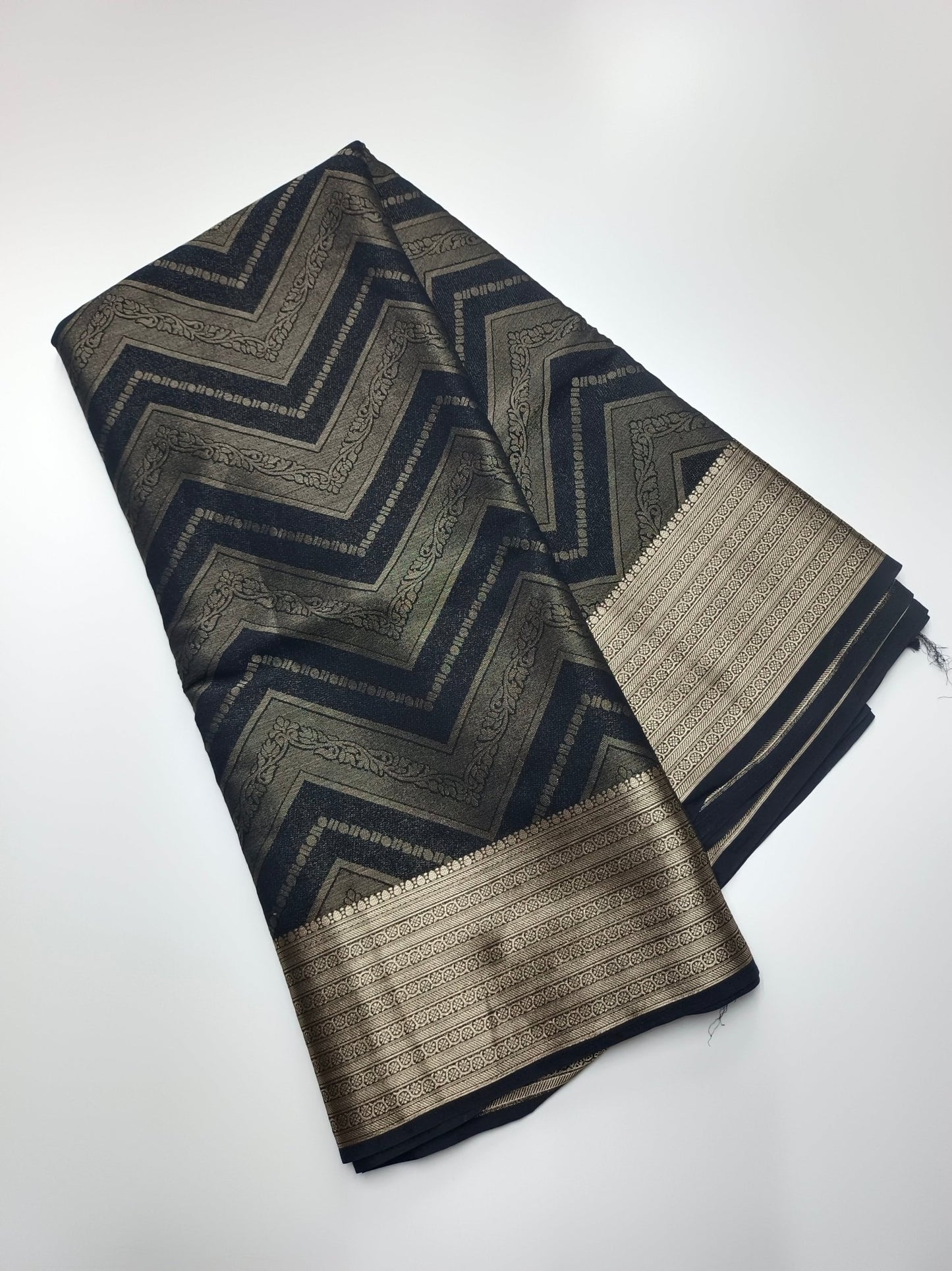 FANCY CHIFFON SAREE (SPECIAL 20% DISCOUNT) - B S CHANNABASAPPA & SONS