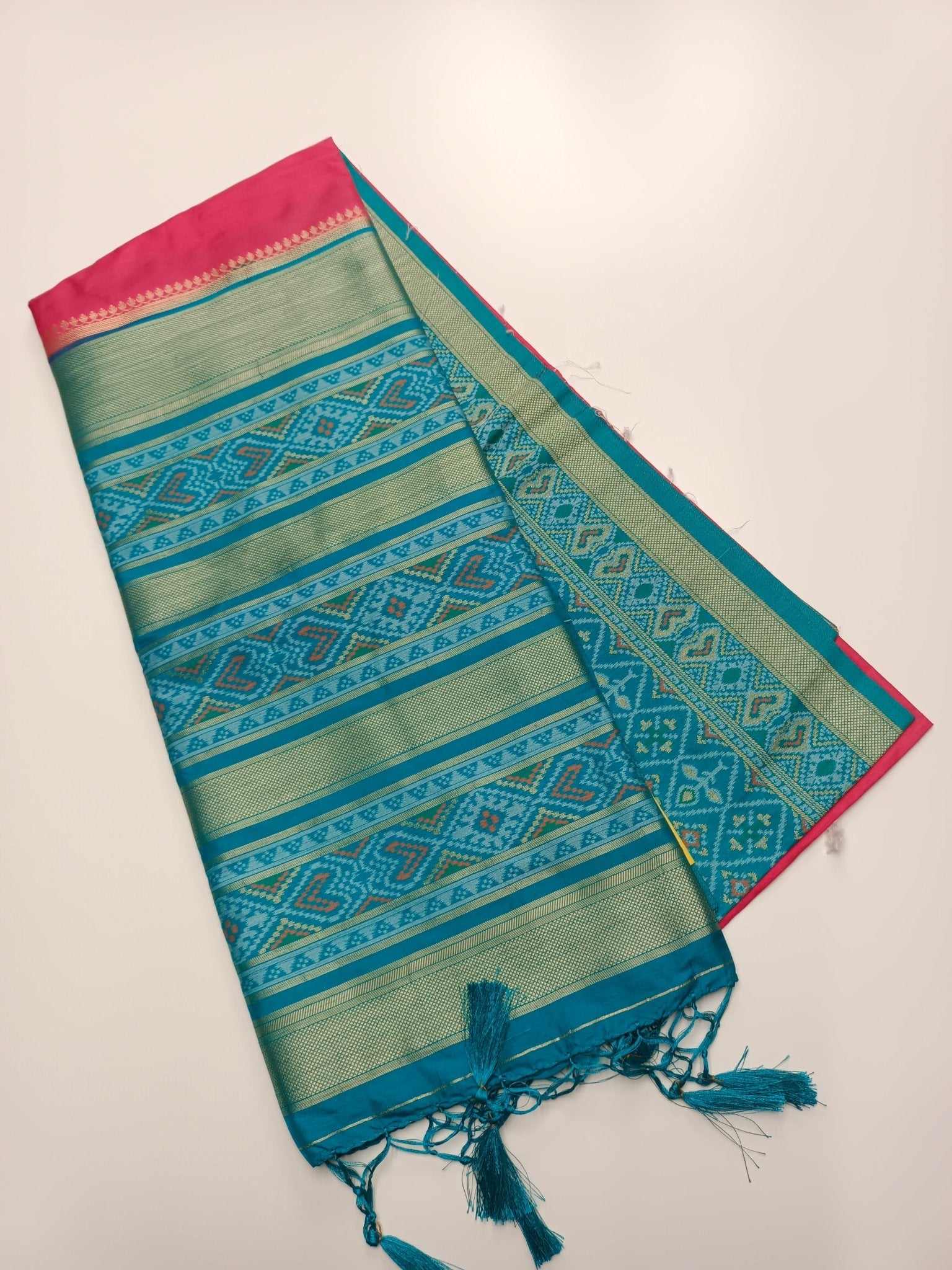 FANCY ART WORK SAREE (SPECIAL 30% DISCOUNT) - B S CHANNABASAPPA & SONS
