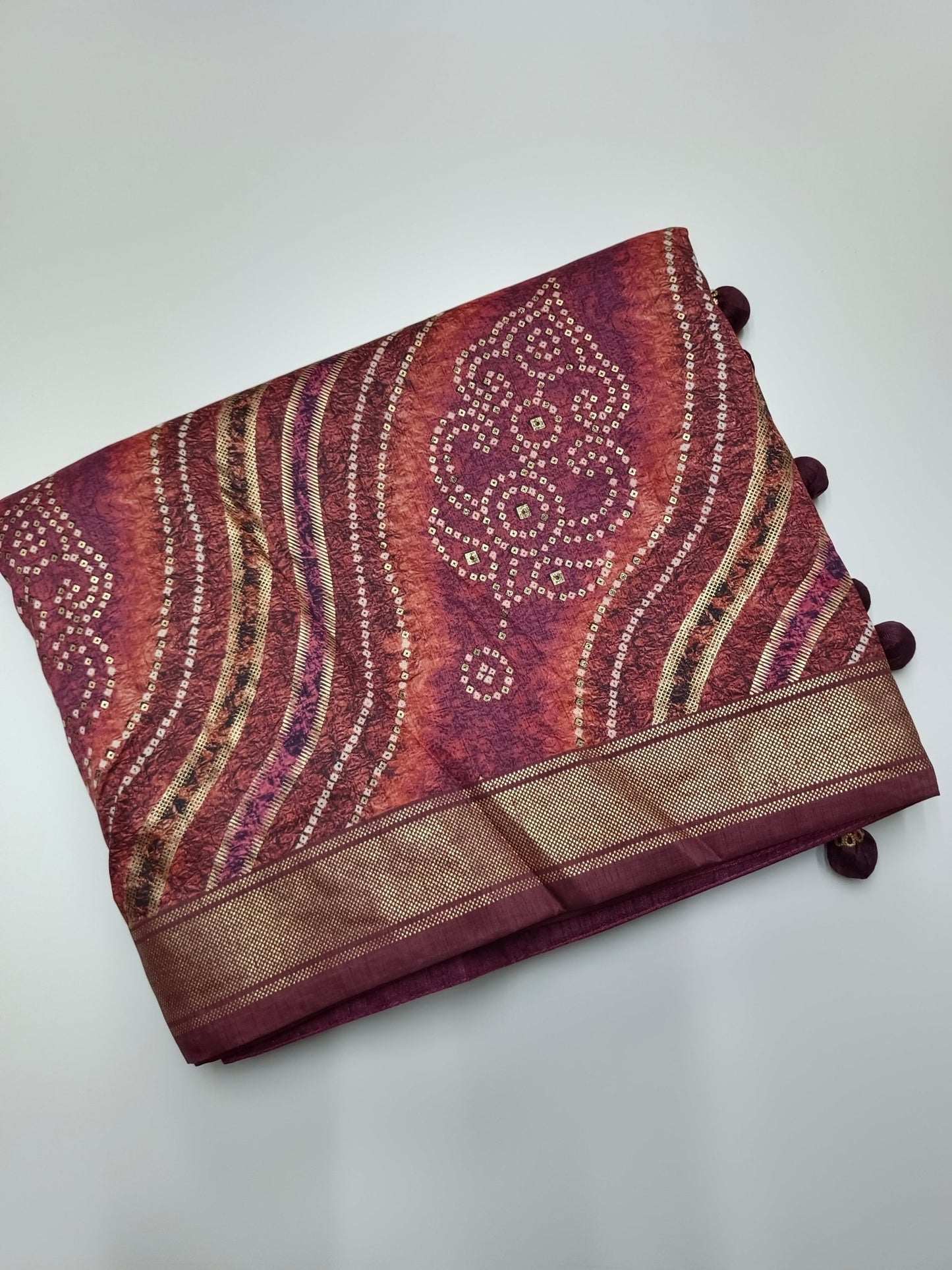 FANCY PATOLA DOLA SILK SAREE (SPECIAL 20% DISCOUNT) - B S CHANNABASAPPA & SONS