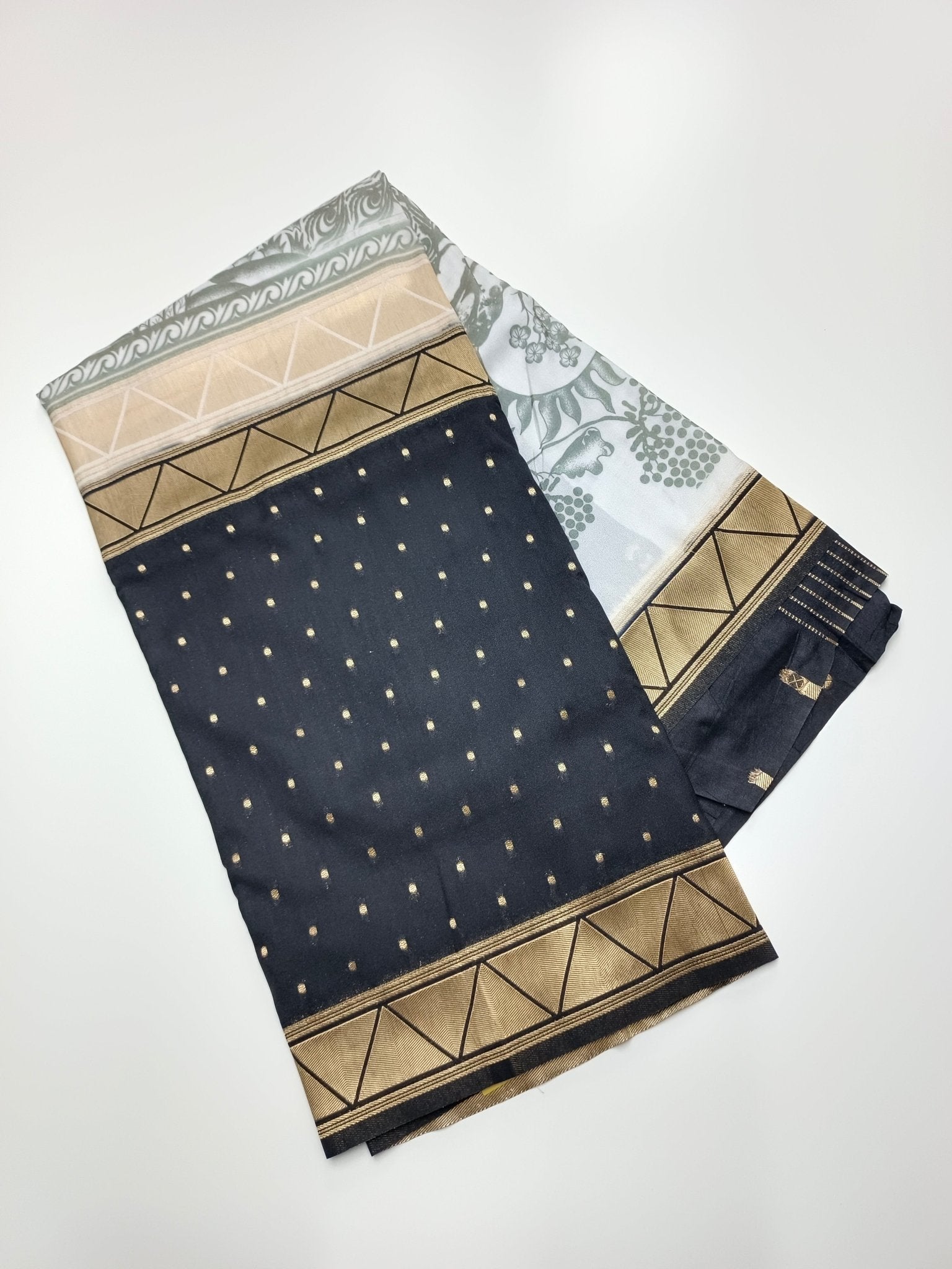 FANCY MUNGA SOFT SILK SAREE (SPECIAL 20% DISCOUNT) - B S CHANNABASAPPA & SONS