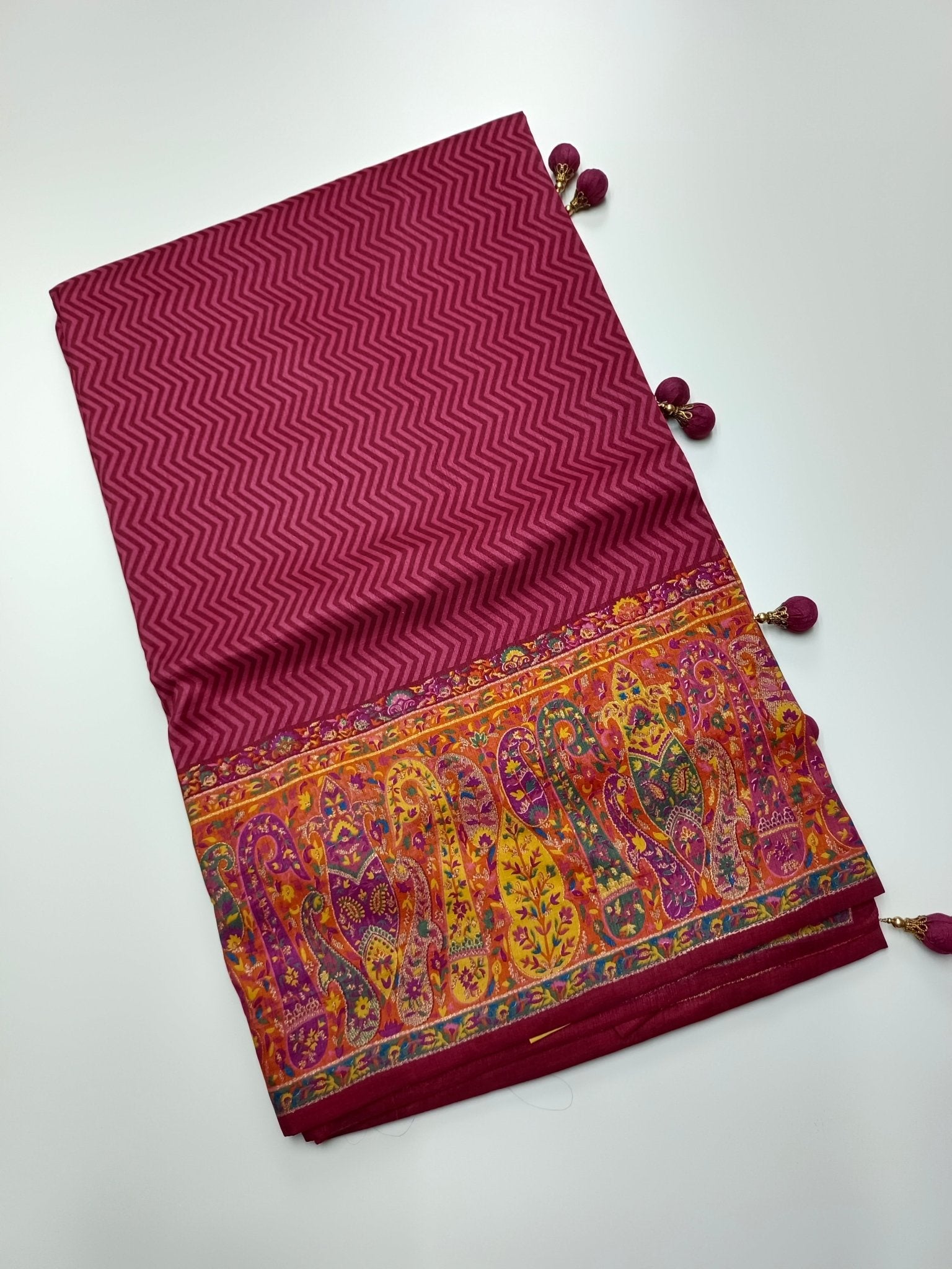 FANCY PATOLA DOLA SILK SAREE (SPECIAL 20% DISCOUNT) - B S CHANNABASAPPA & SONS