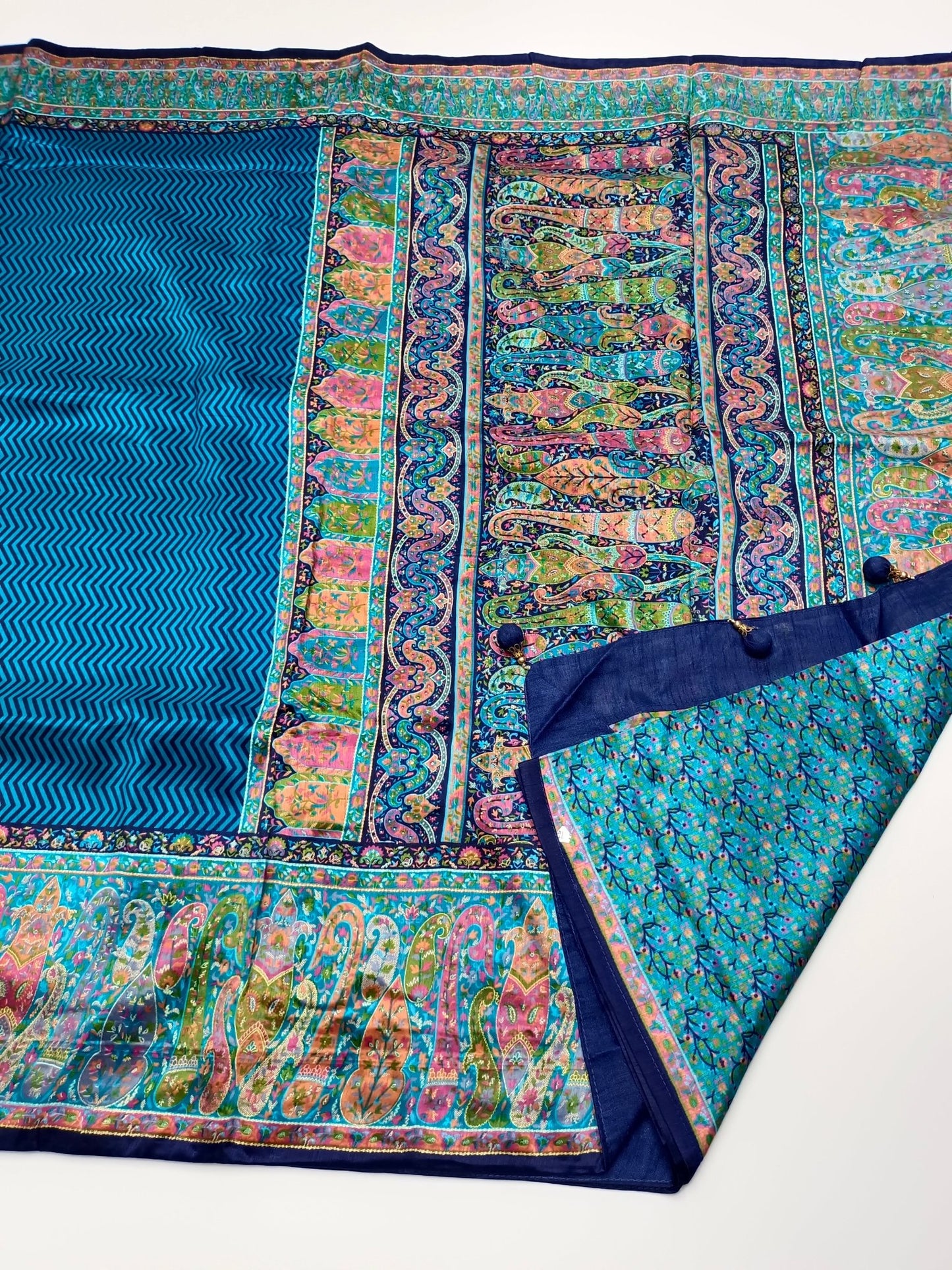 FANCY PATOLA DOLA SILK SAREE (SPECIAL 20% DISCOUNT) - B S CHANNABASAPPA & SONS