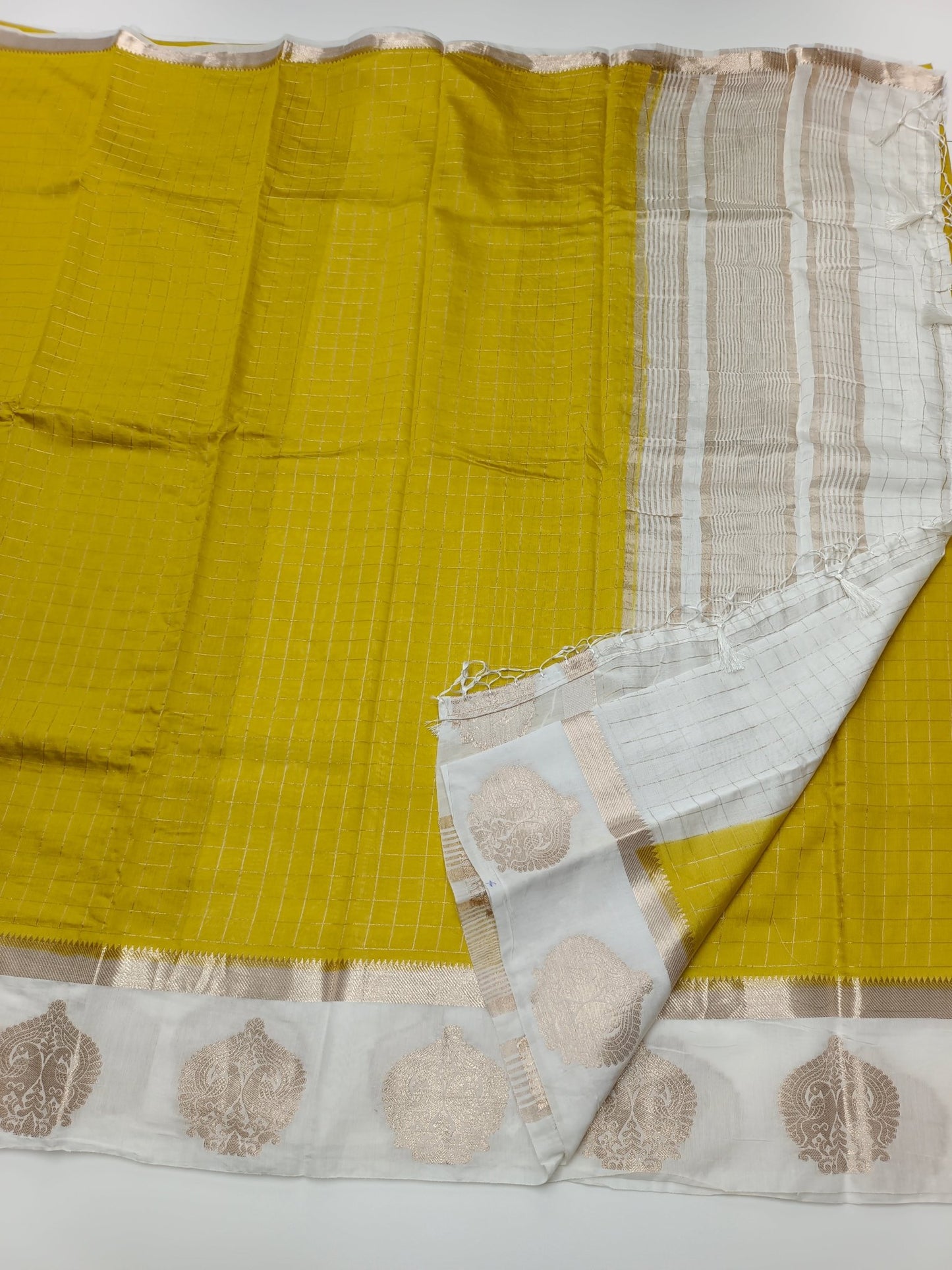 FANCY CHANDERI SAREE - B S CHANNABASAPPA & SONS