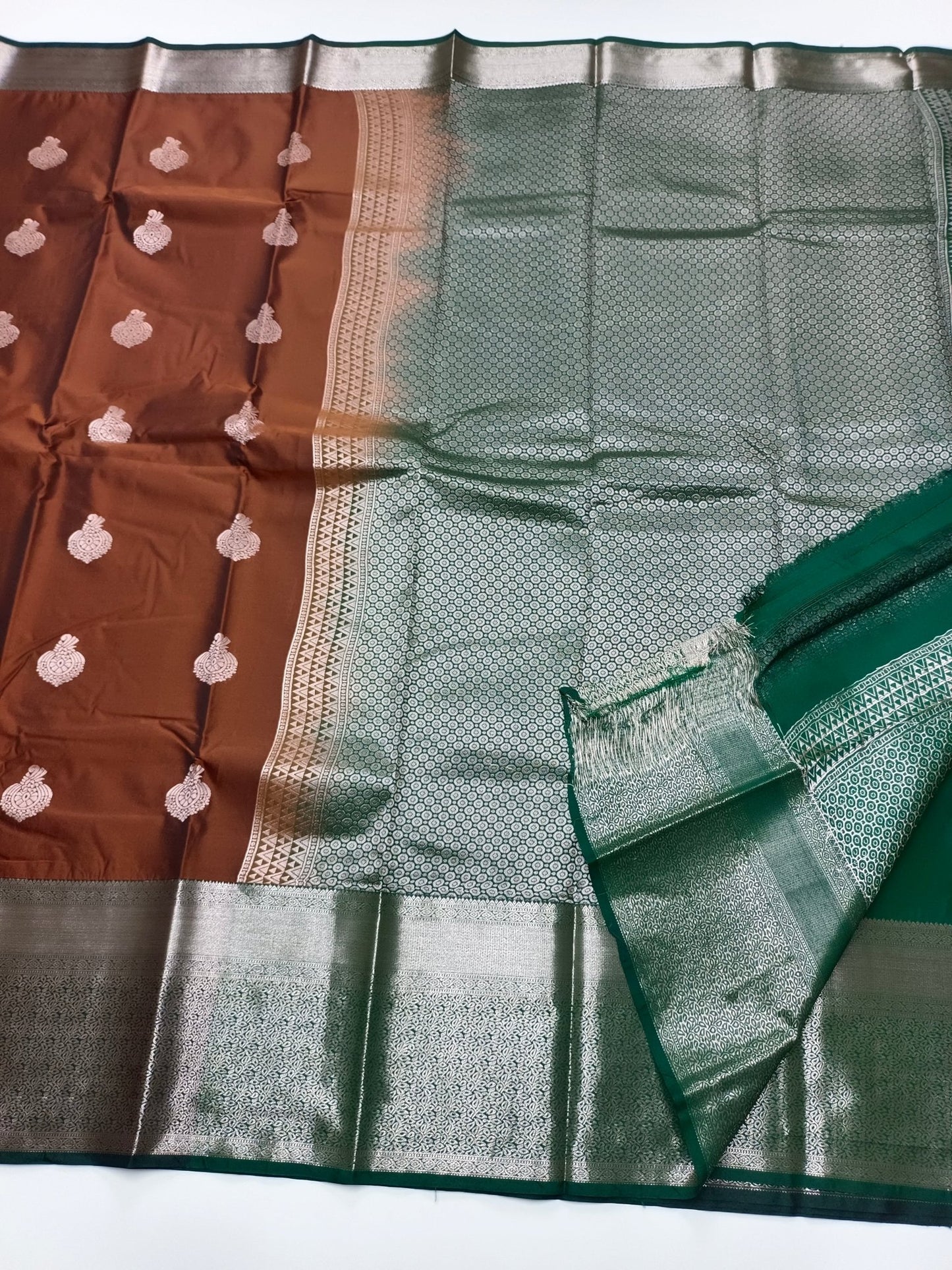 KANCHIPURAM SEMI SILK SAREE - B S CHANNABASAPPA & SONS