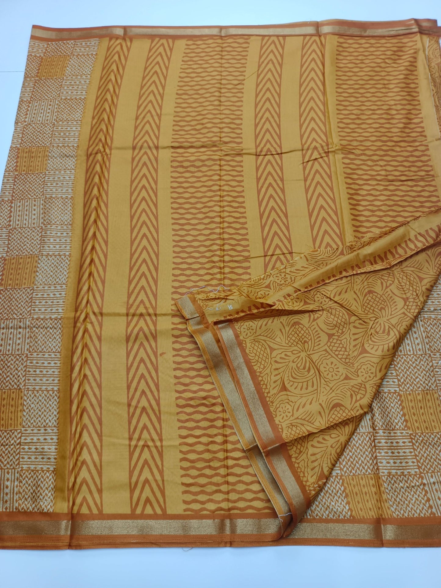 FANCY DOLA SILK SAREE - B S CHANNABASAPPA & SONS