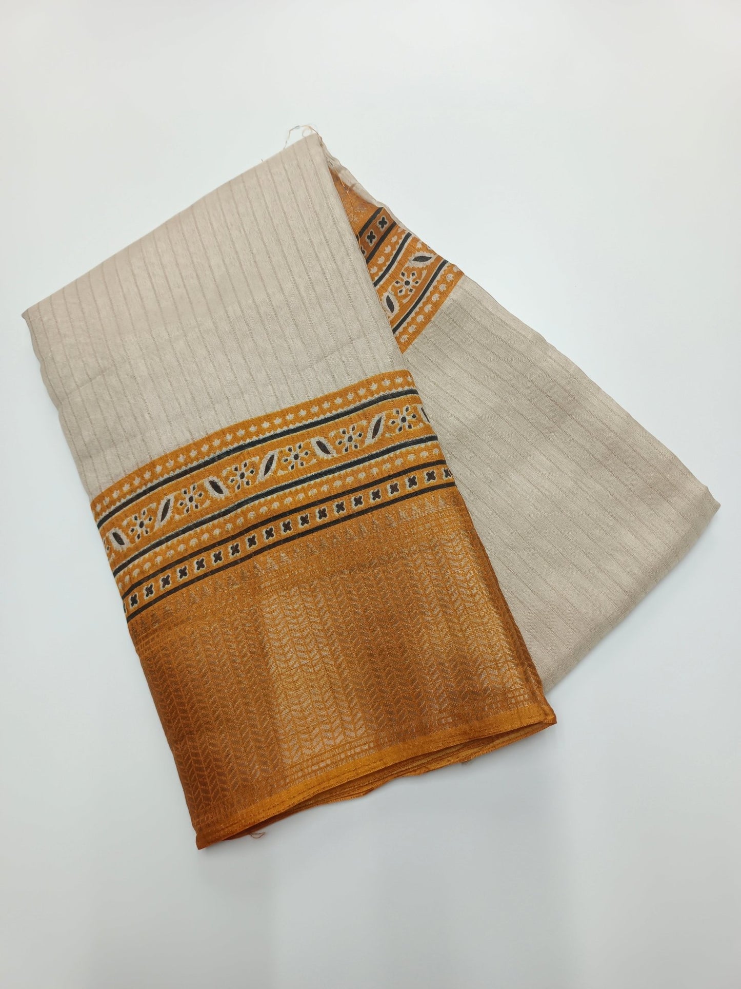 FANCY DOLA SILK SAREE - B S CHANNABASAPPA & SONS