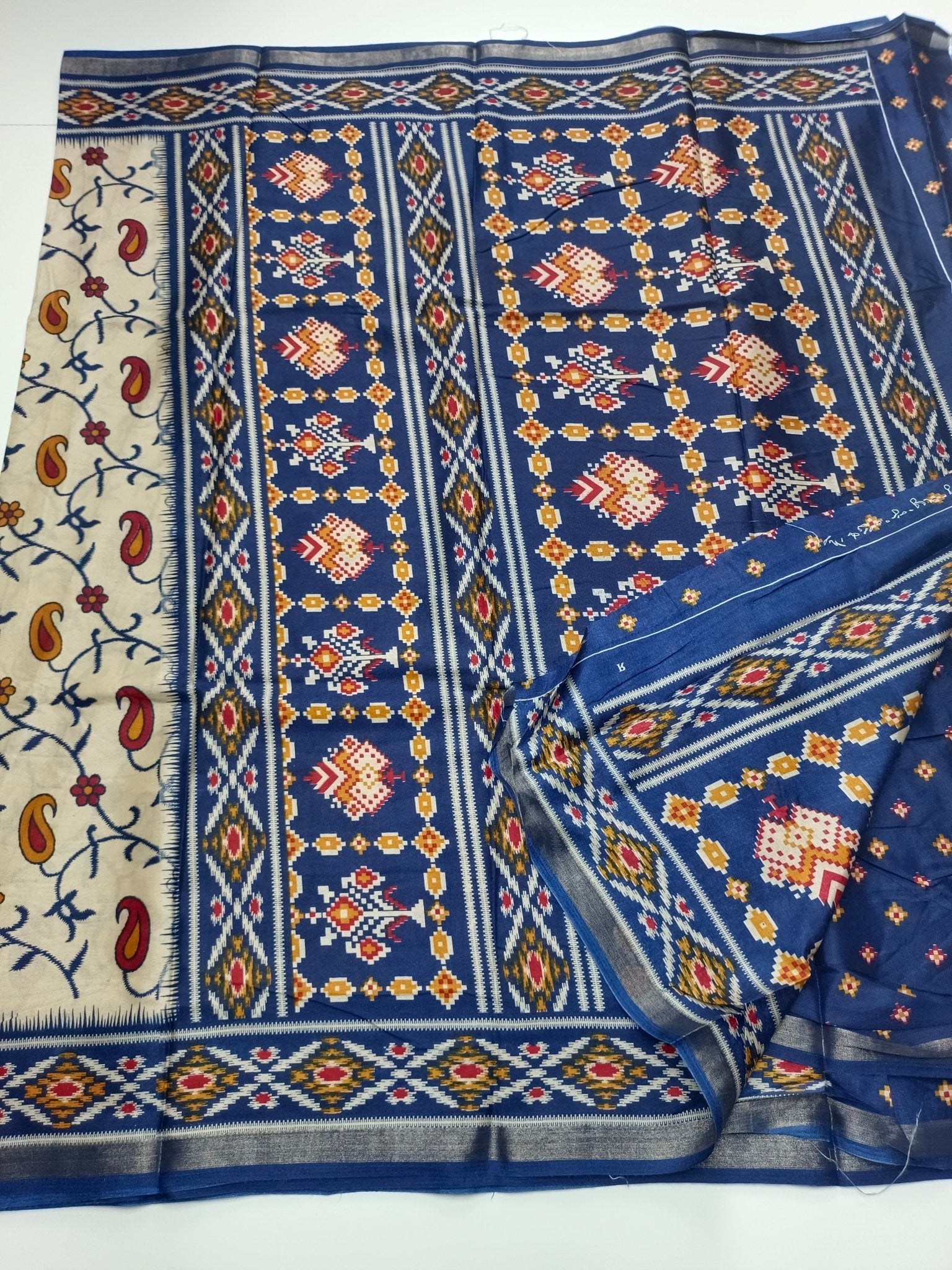 FANCY DOLA SILK SAREE - B S CHANNABASAPPA & SONS