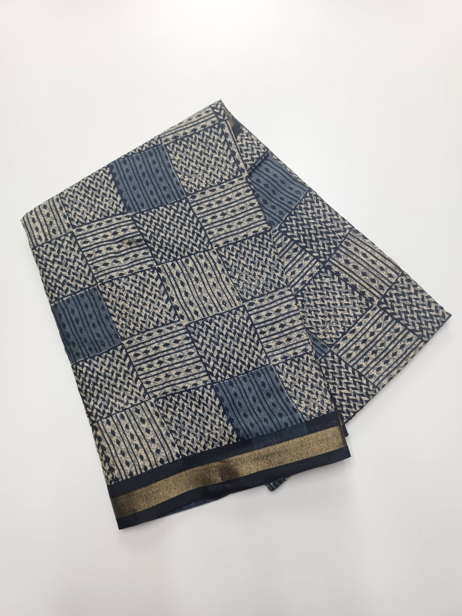 FANCY DOLA SILK SAREE - B S CHANNABASAPPA & SONS