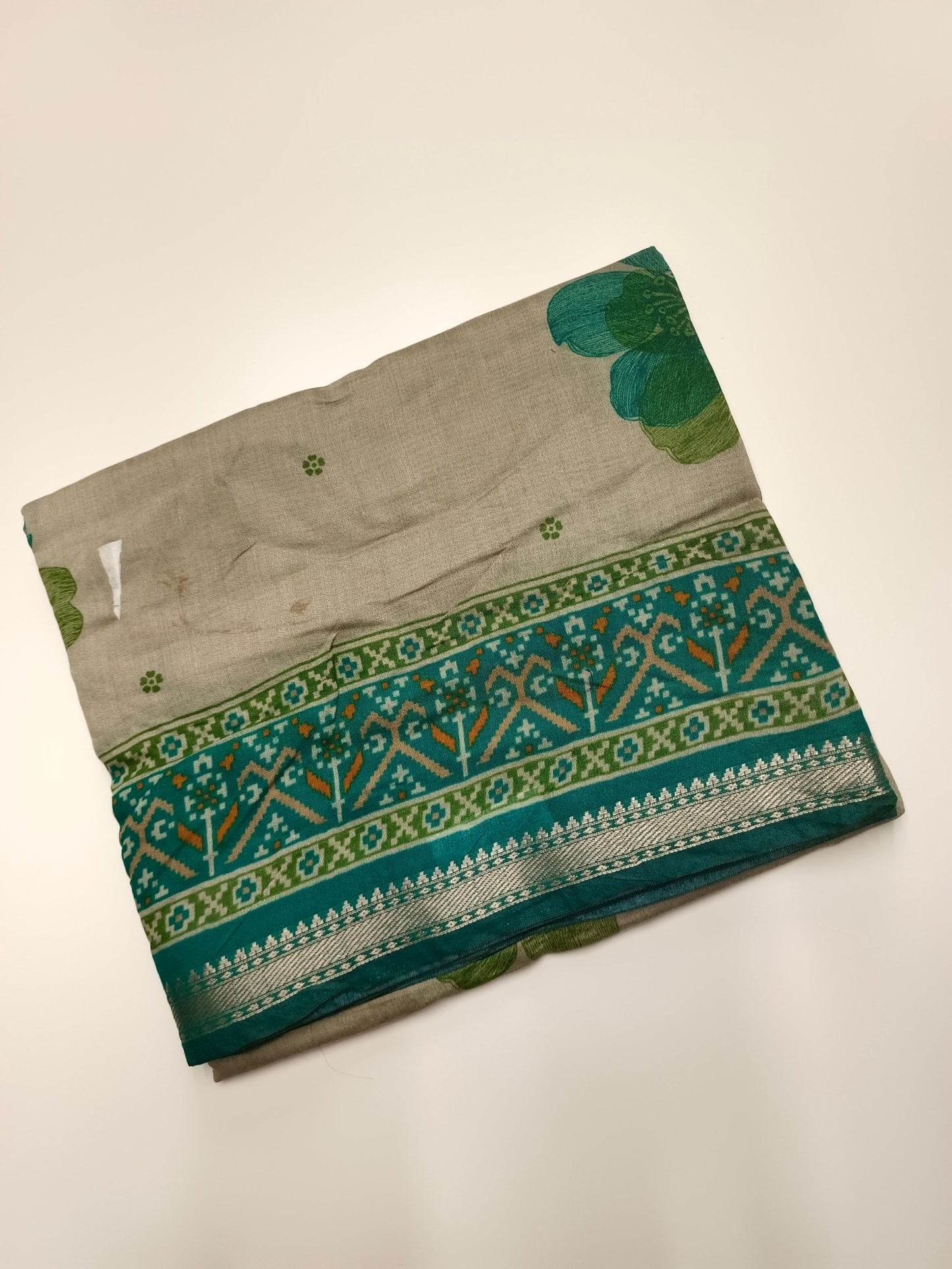 FANCY DOLA SILK SAREE - B S CHANNABASAPPA & SONS