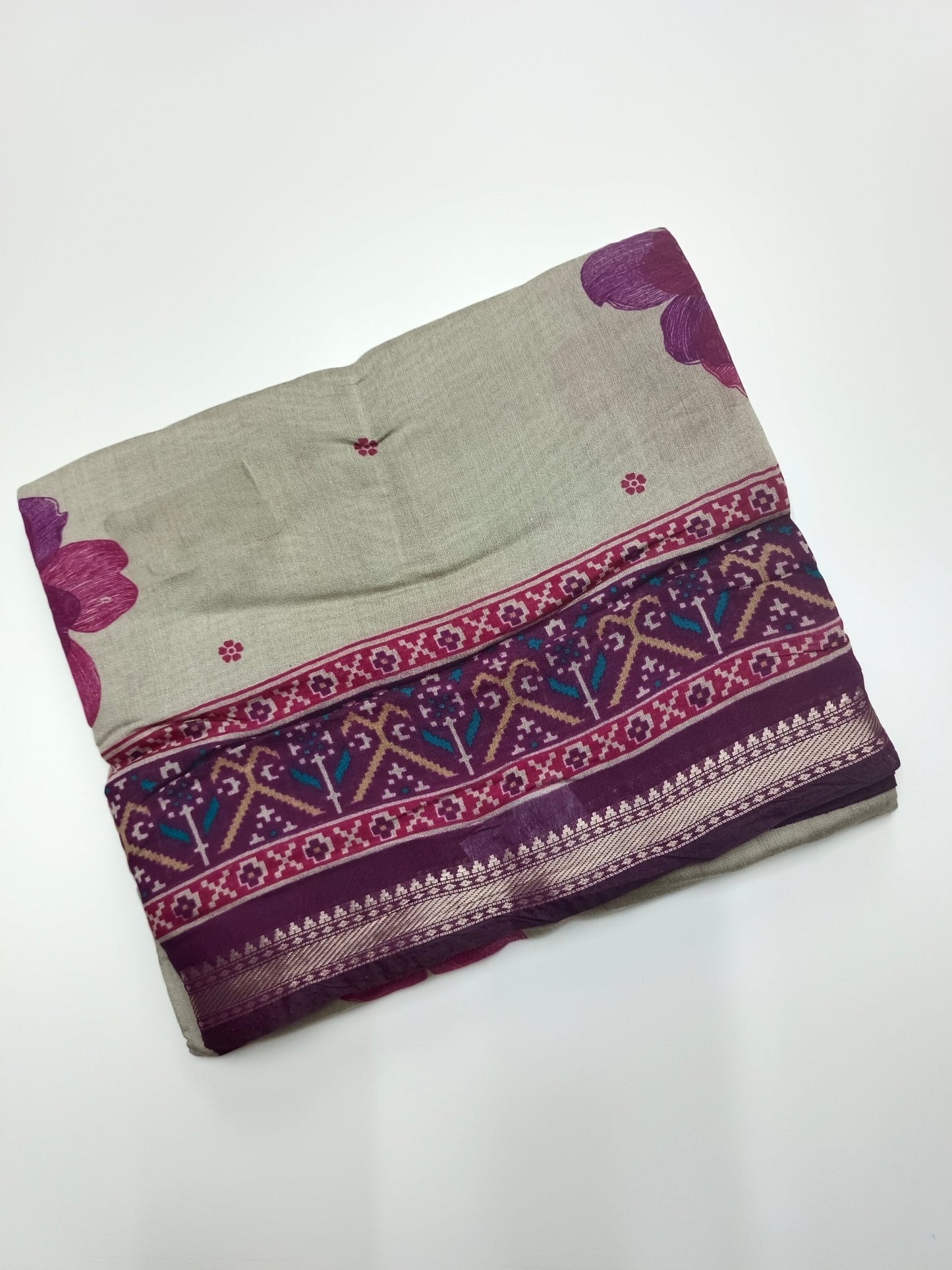 FANCY DOLA SILK SAREE - B S CHANNABASAPPA & SONS