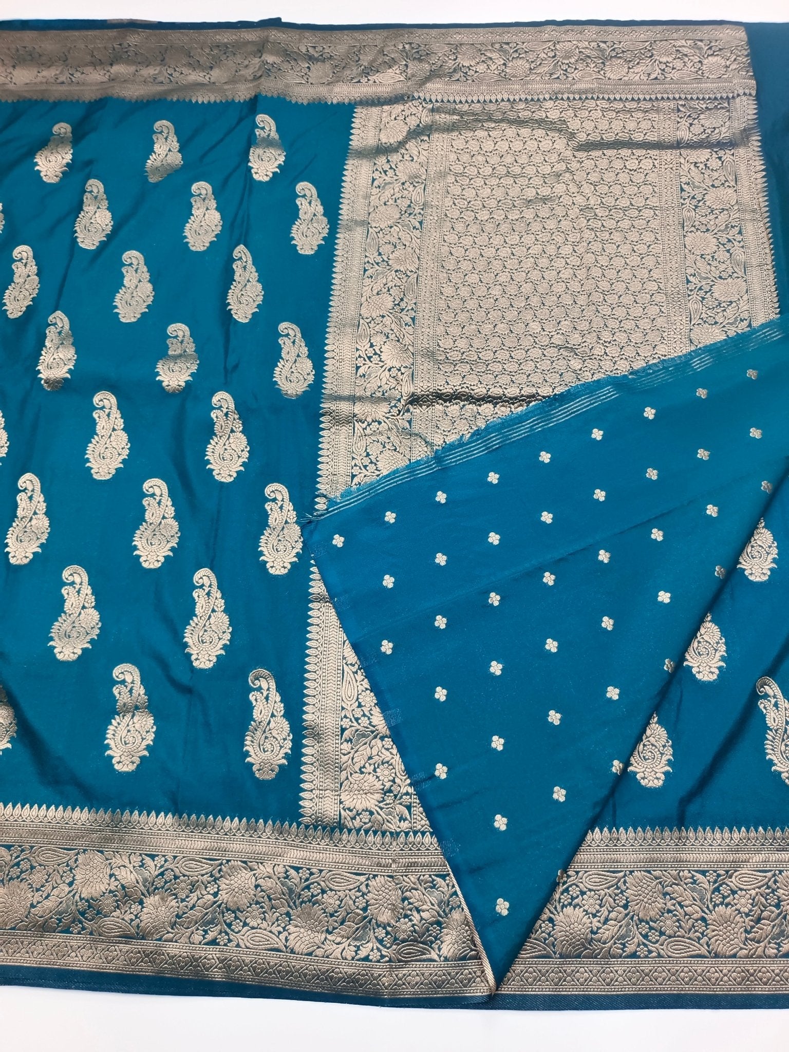 FANCY SOFT SILK SAREE - B S CHANNABASAPPA & SONS