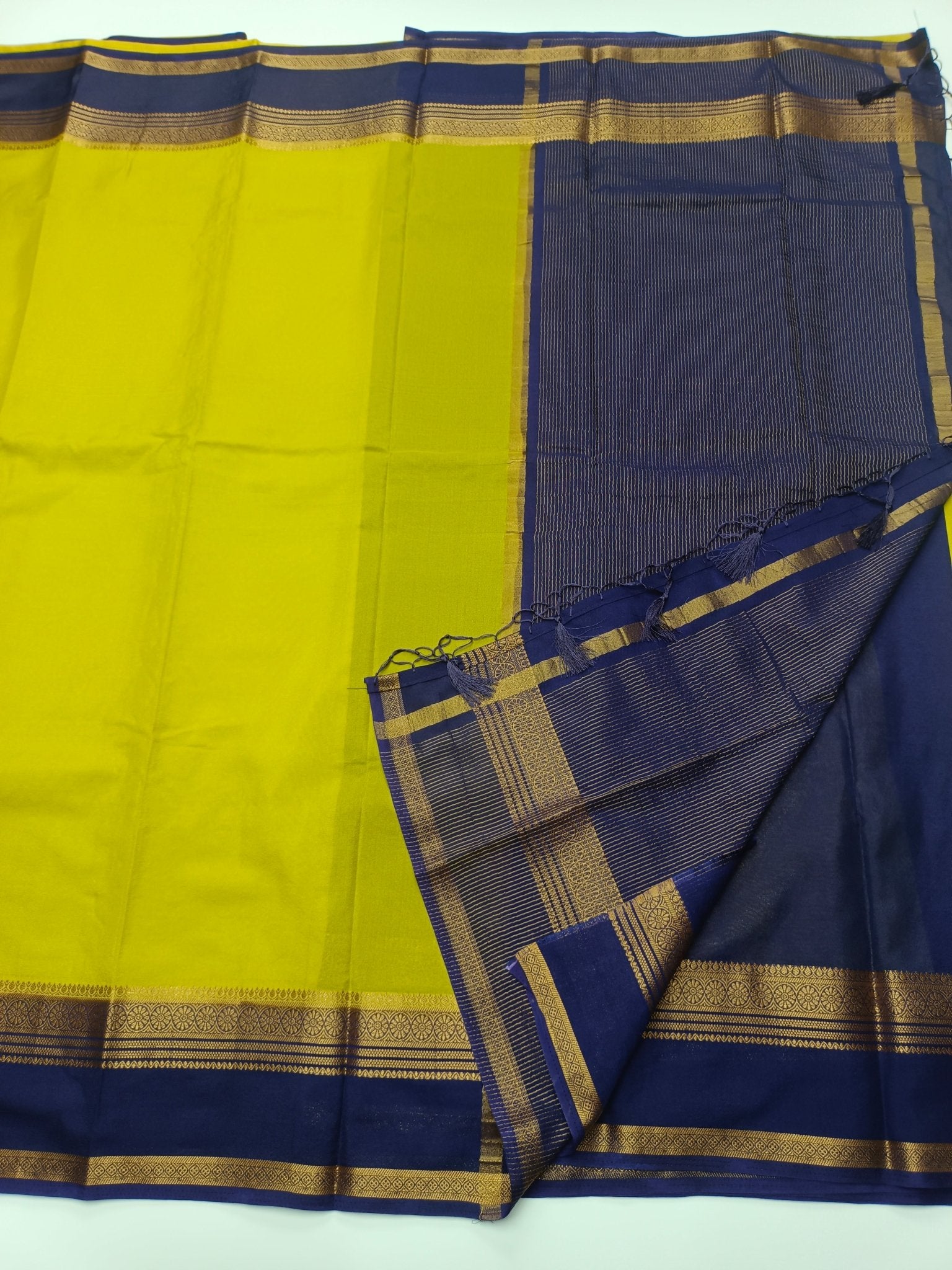 SEMI CREPE SILK SAREE - B S CHANNABASAPPA & SONS