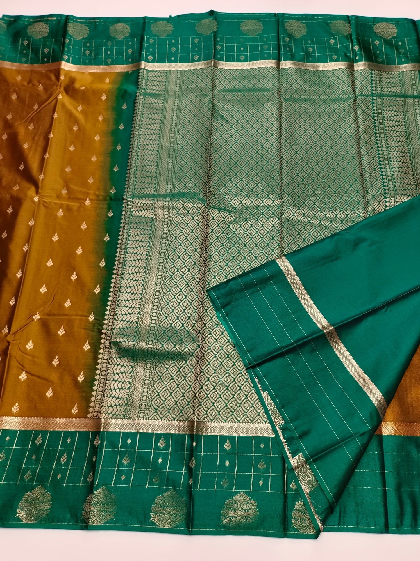 FANCY COTTON SILK SAREE - B S CHANNABASAPPA & SONS